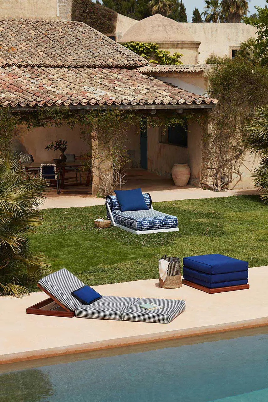 Exteta - Sunset Roll Bed
