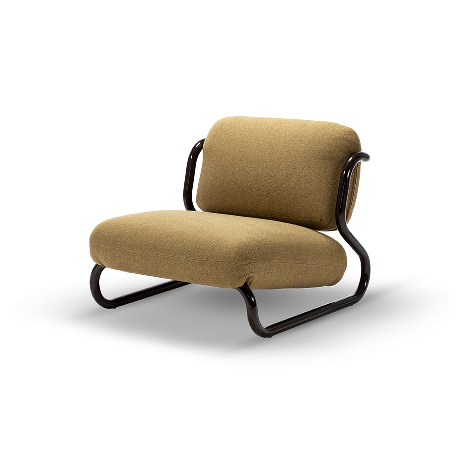 Mostra il prodotto Modernista Armchair del produttore Exteta