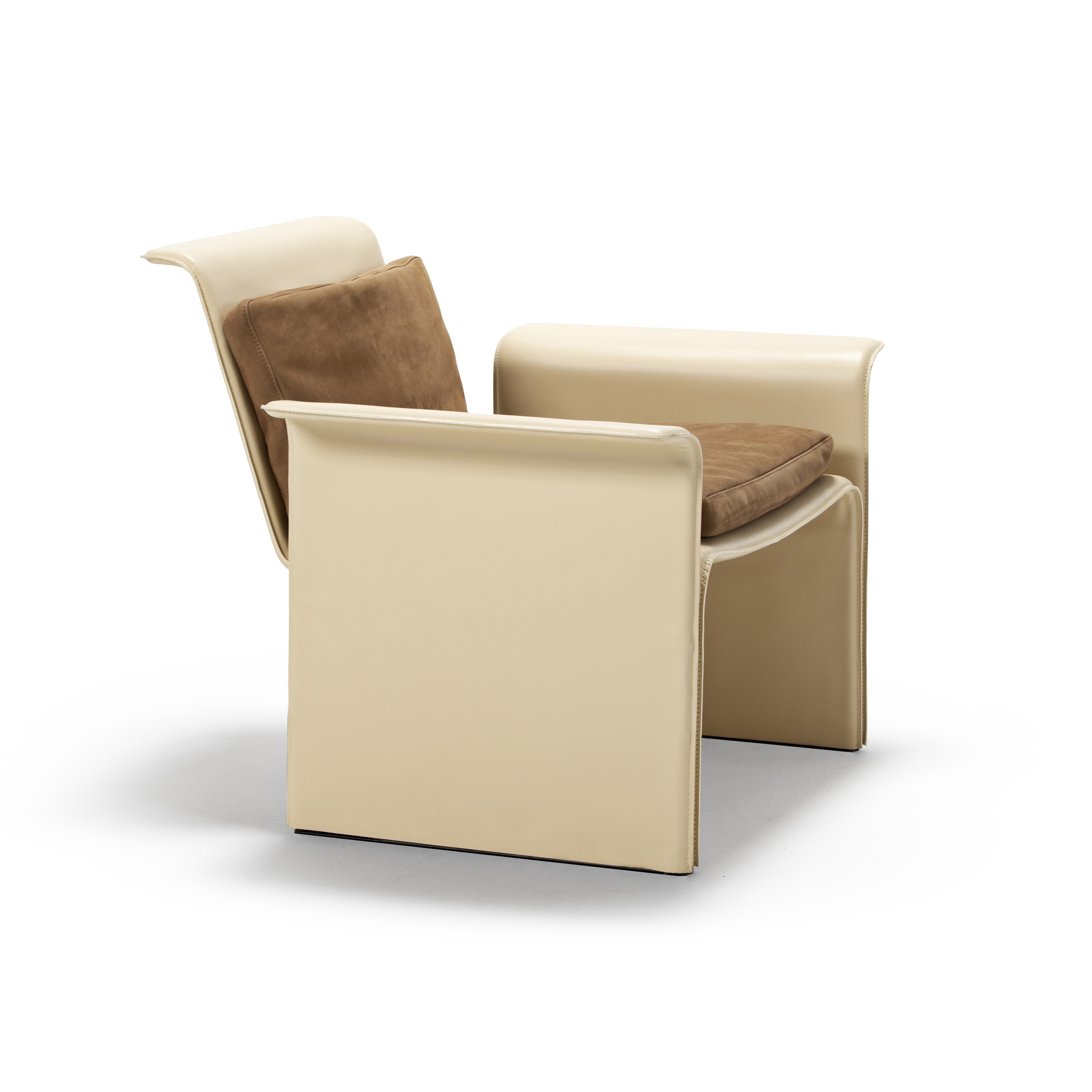 Display product Shell Armchair from manufacturer Exteta