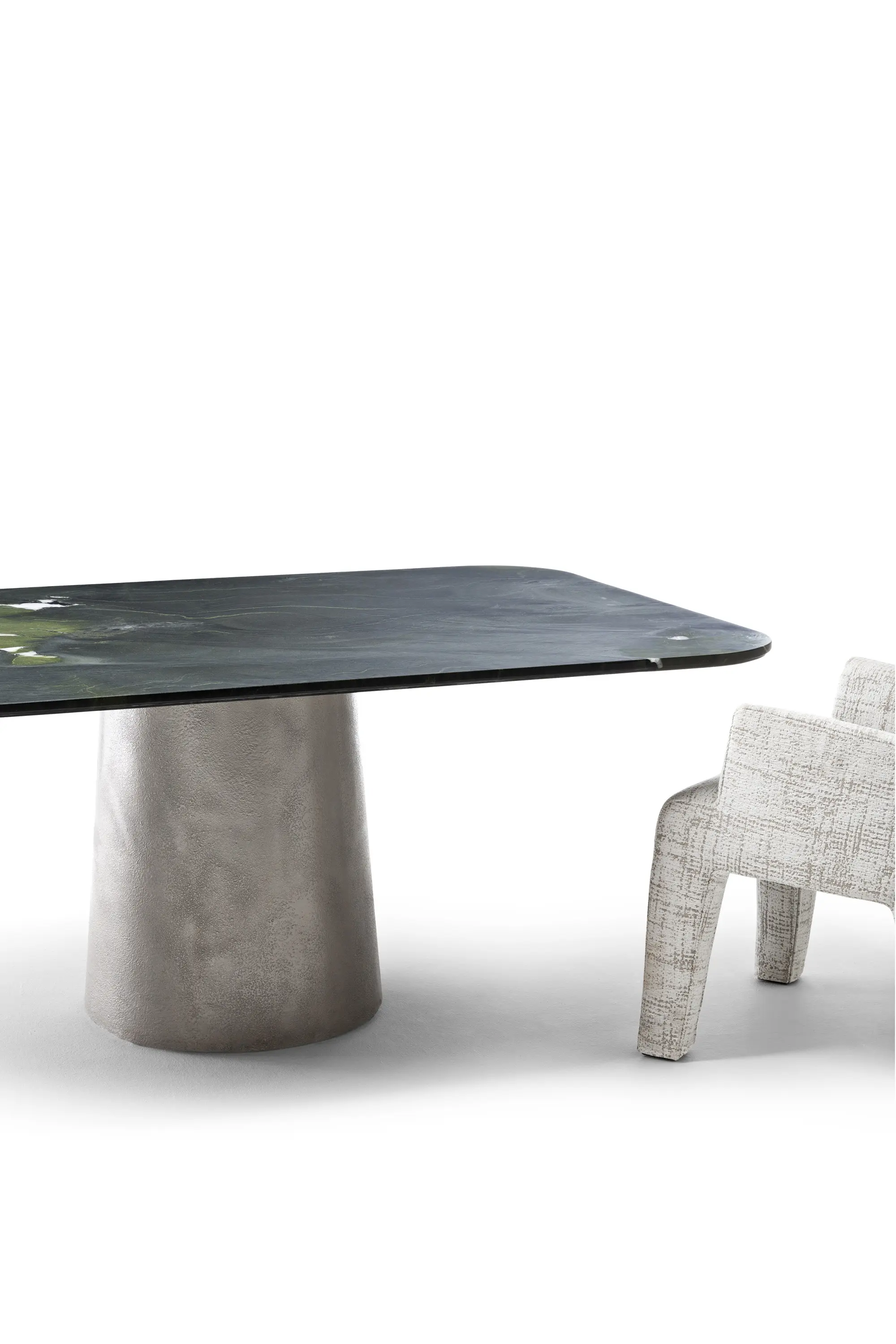 Exteta - Etna Table