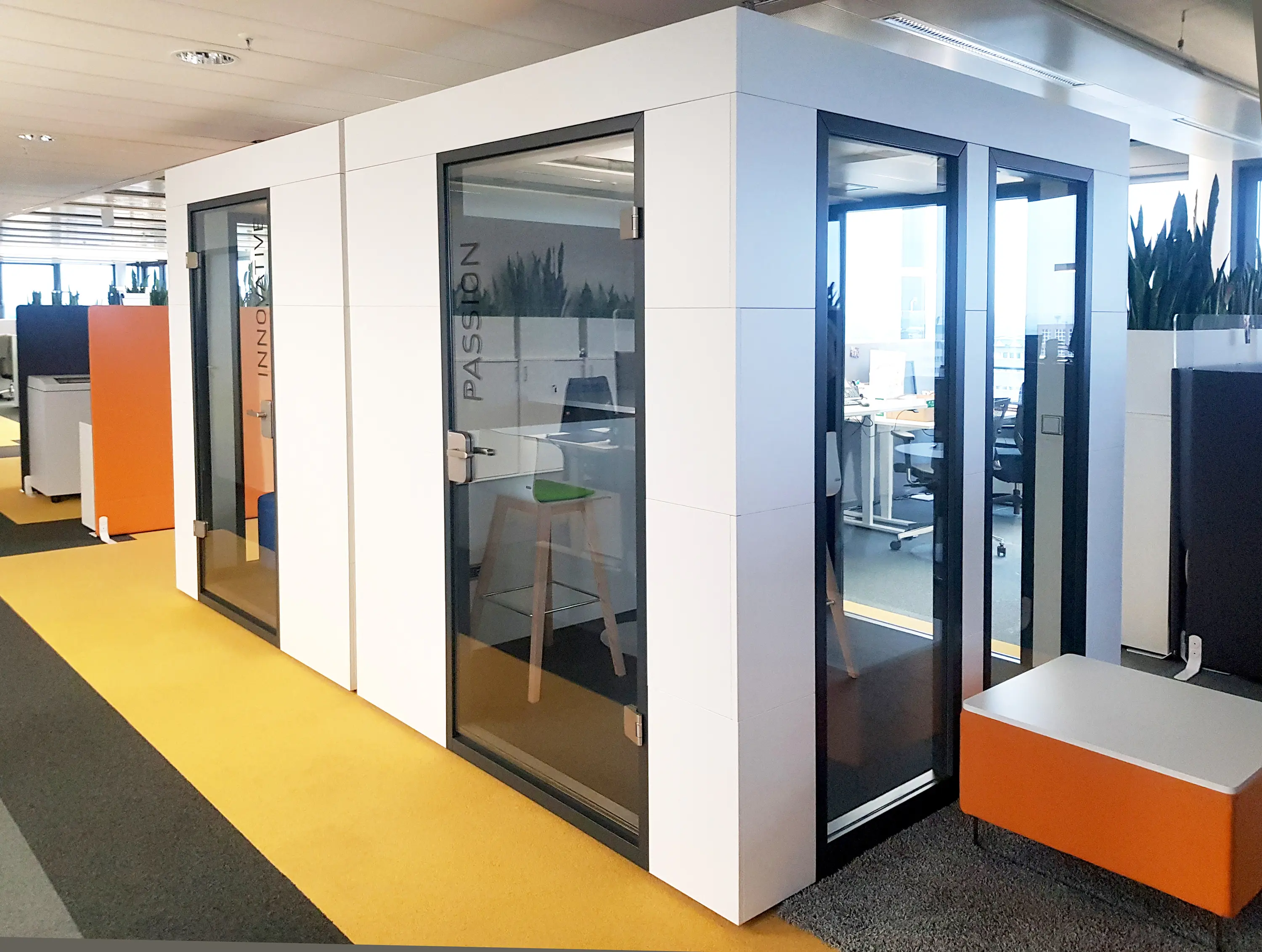 OFFICEBRICKS - Meeting Unit | Sunset Orange