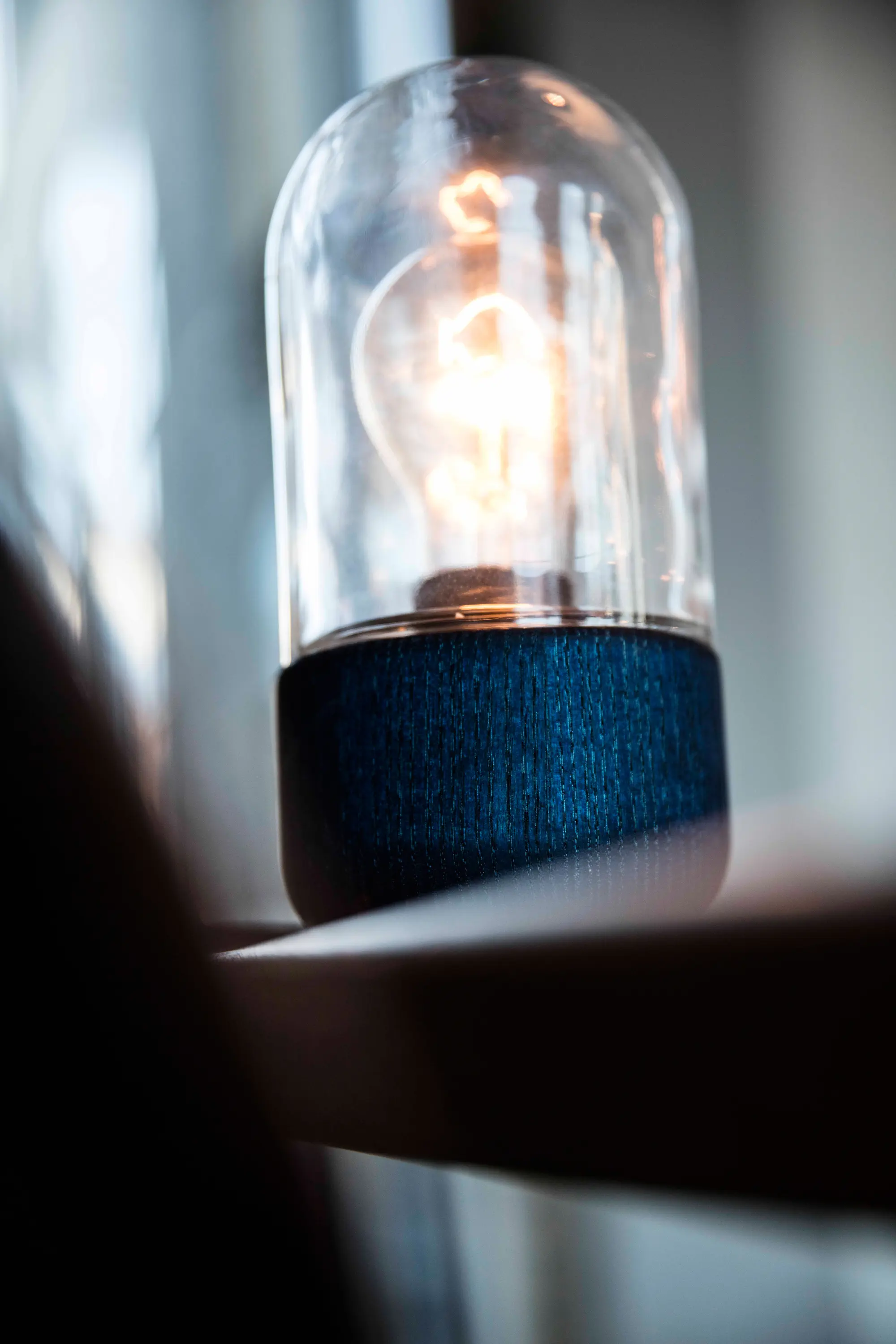 Bent Hansen - Element Lamp blue