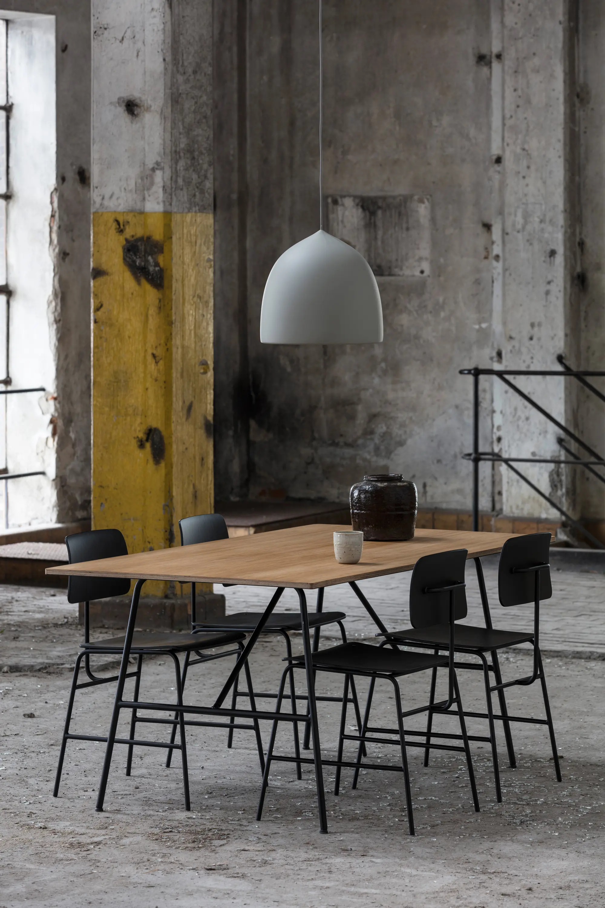 Bent Hansen - Sincera Table 210 black