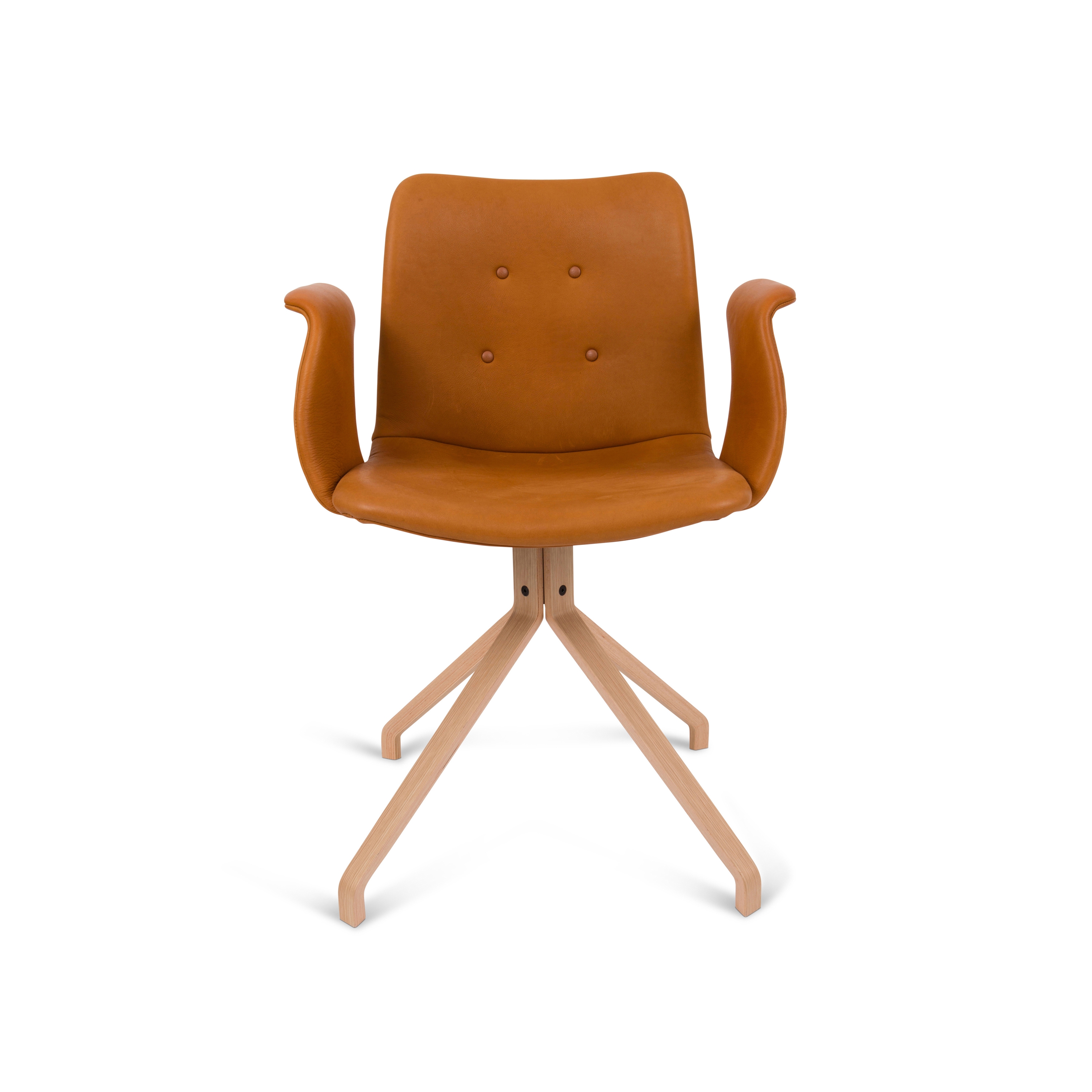 Primum Arm Chair oak base