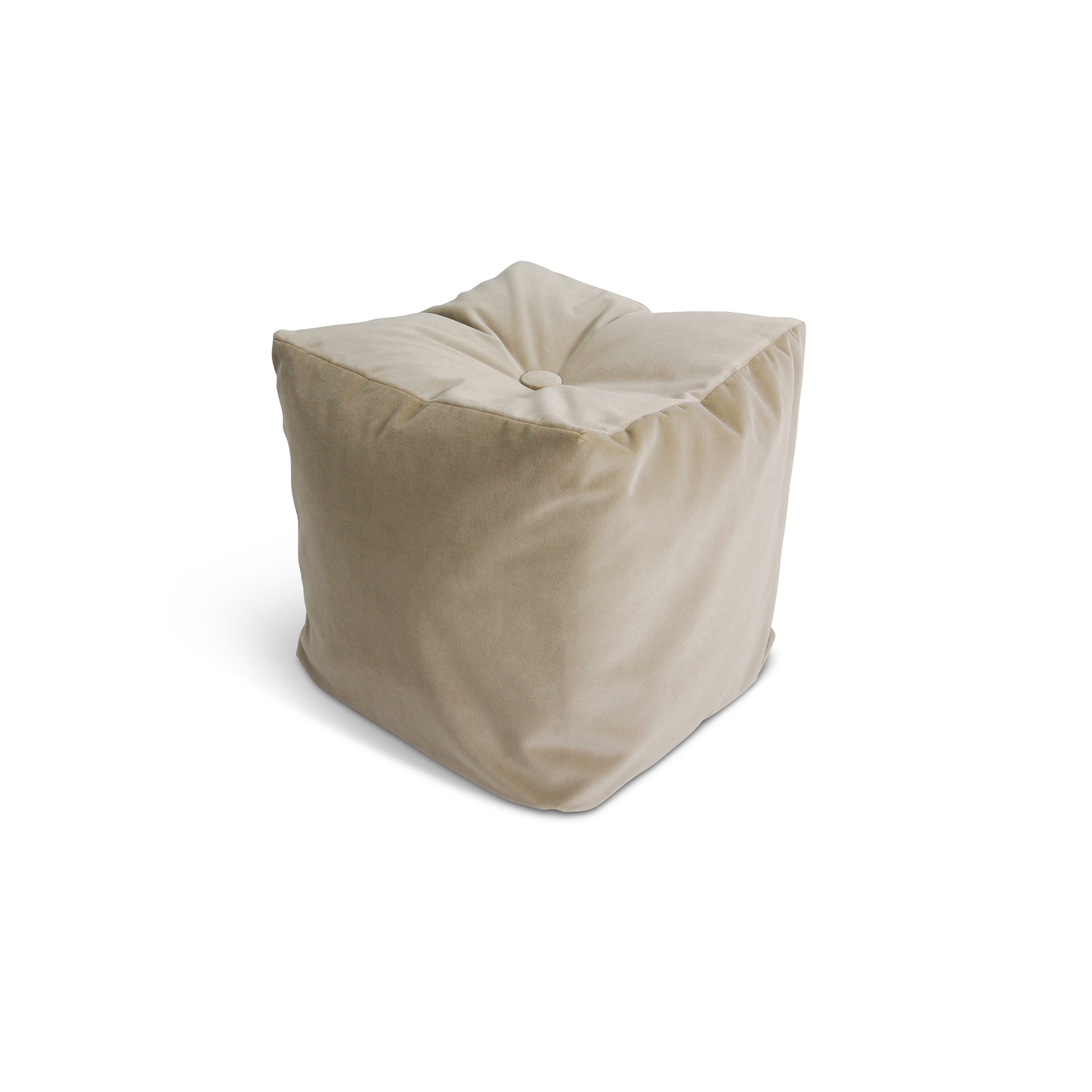 NO.9 pouf dove