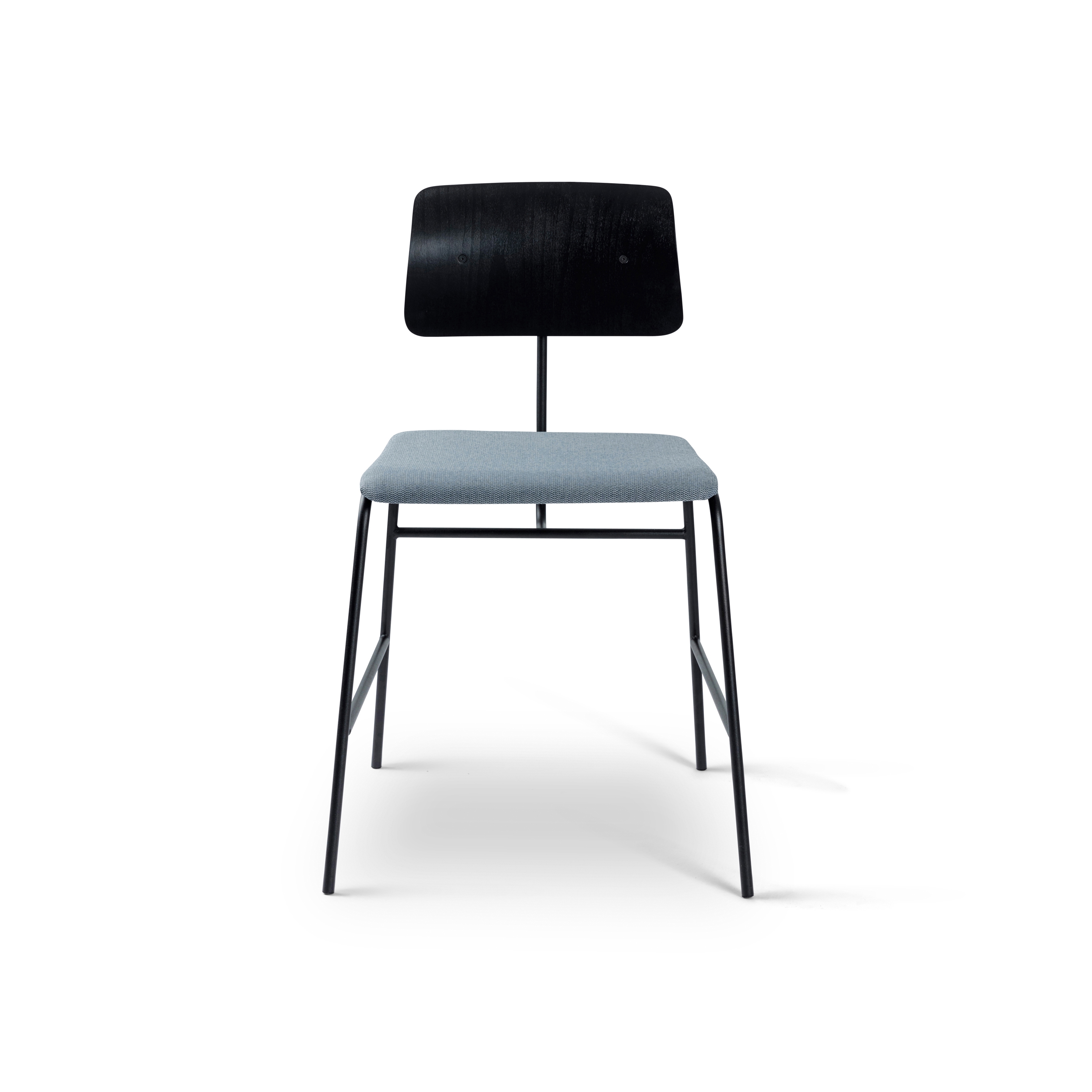 Mostrar el producto Sincera Chair black cover 031 del fabricante Bent Hansen