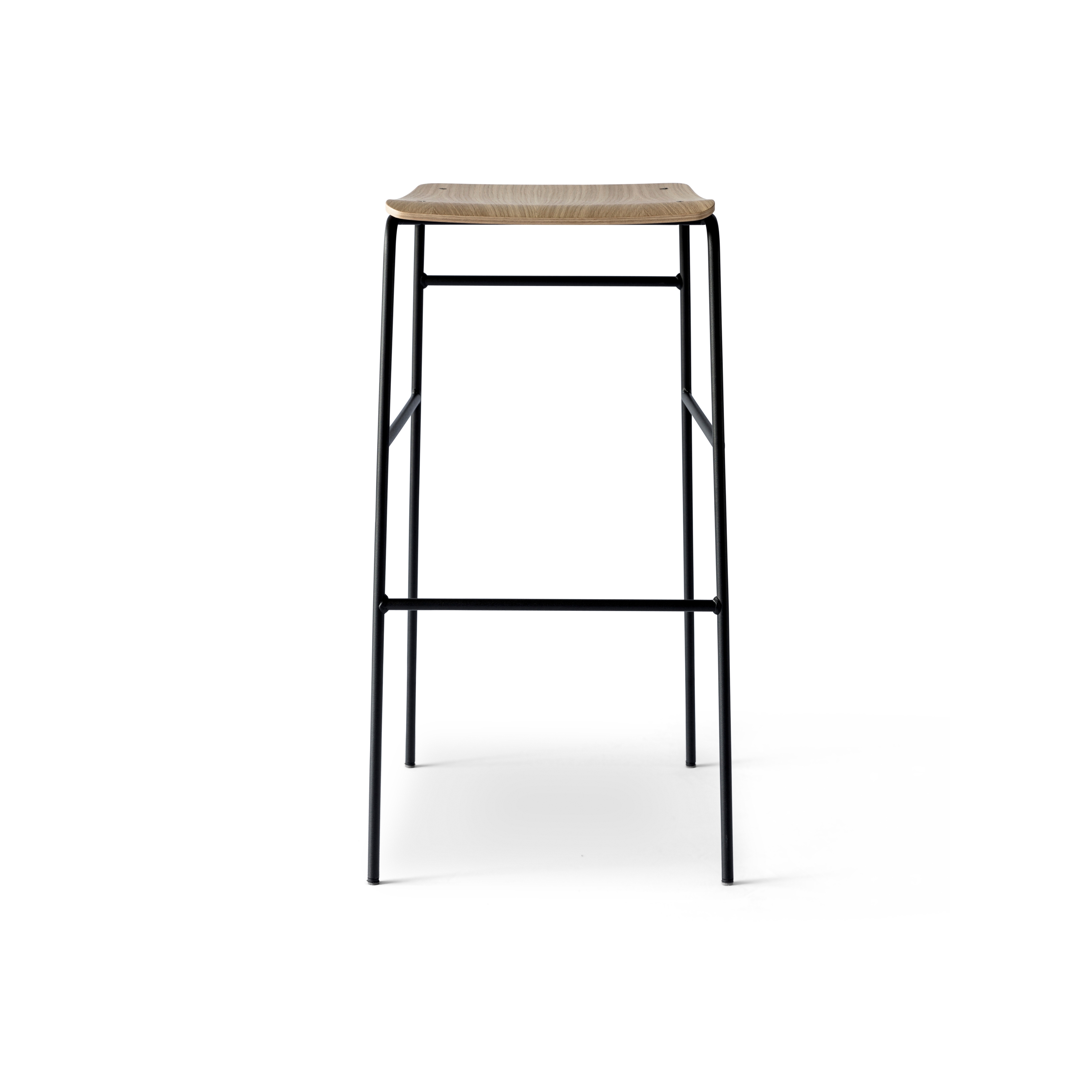 Mostrar el producto Sincera Bar Stool 79 oak del fabricante Bent Hansen