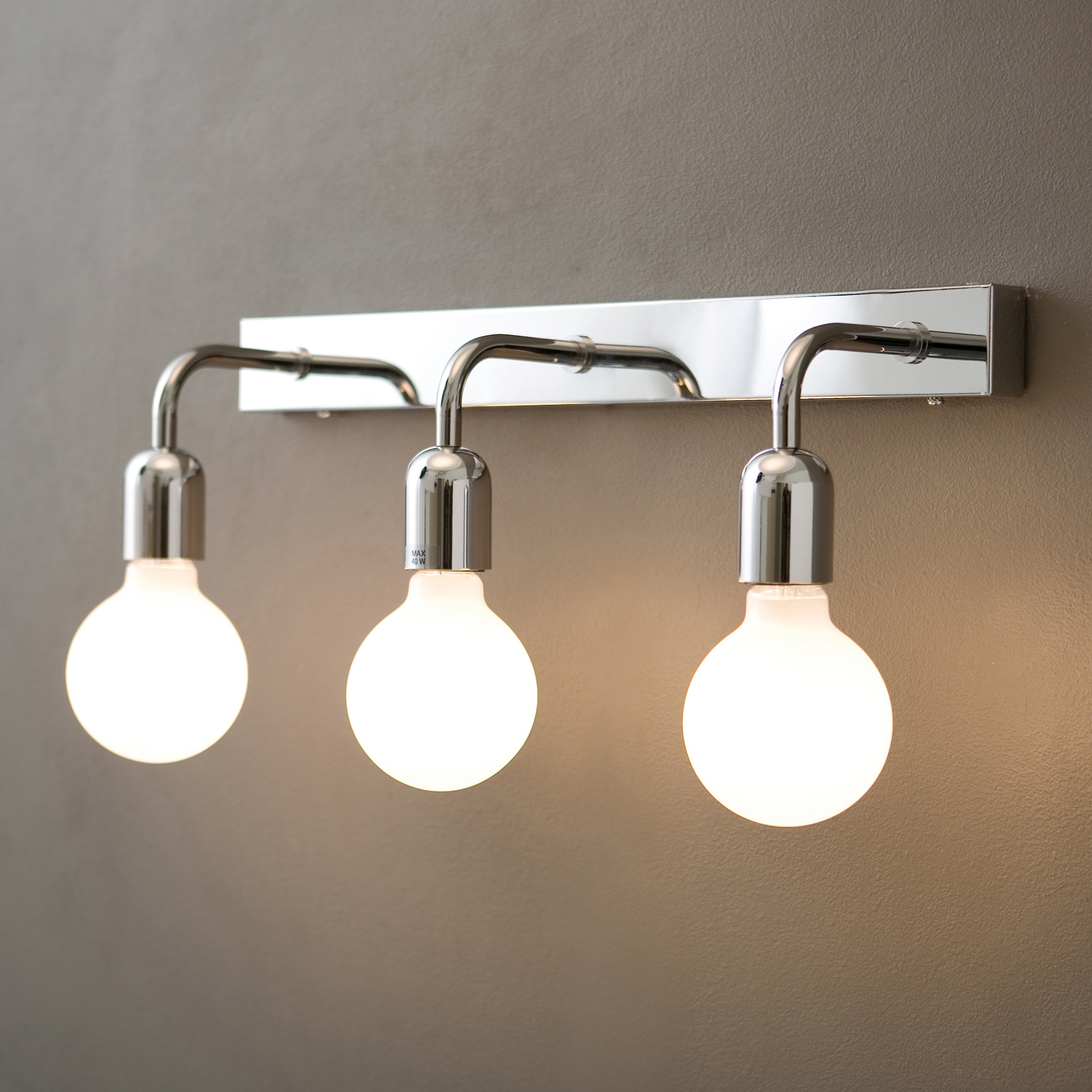 WALL LAMPS