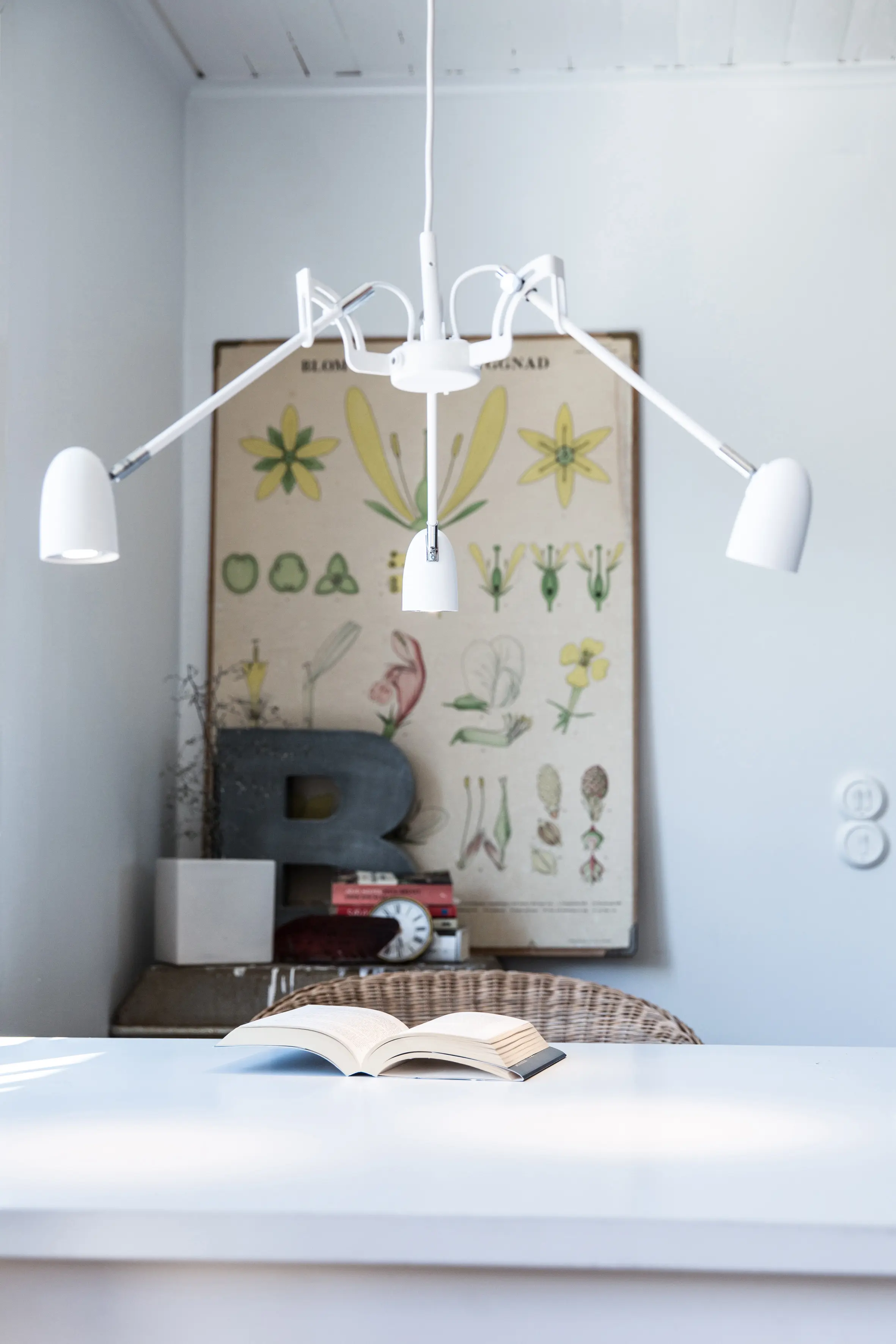 Belid PRO - Radiell | V5812-68 White structure/chrome