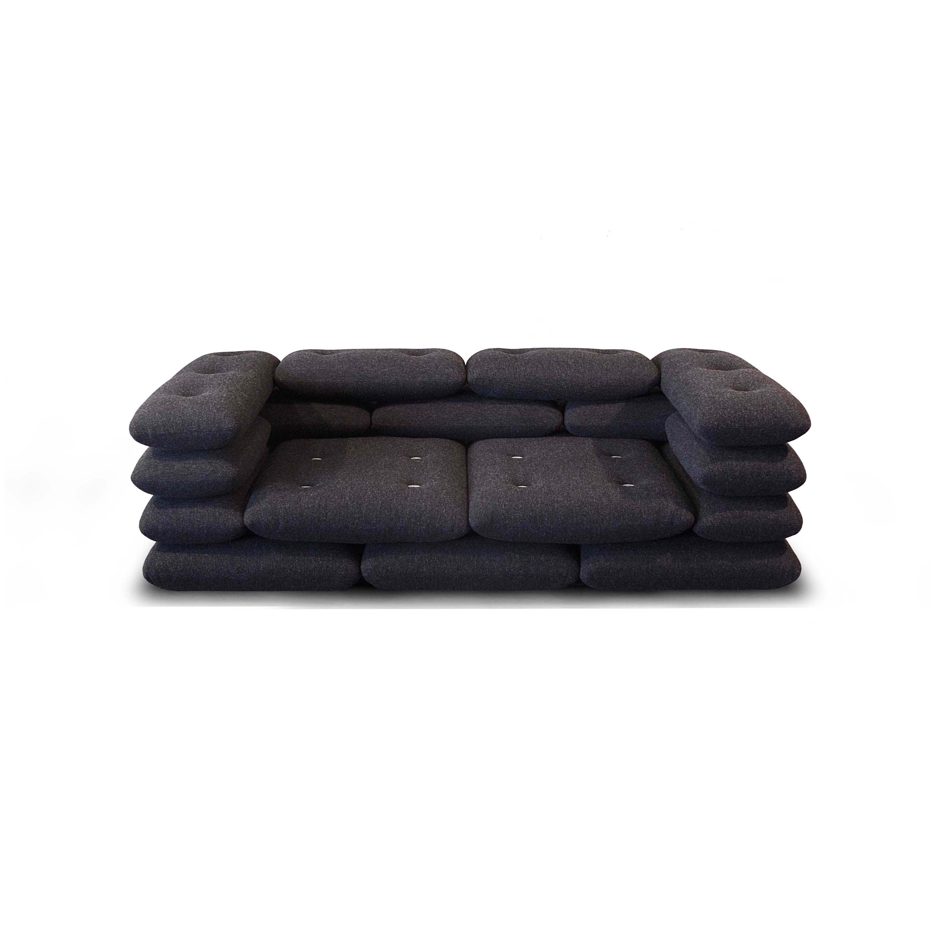 Mostra il prodotto Brick 2 seater sofa del produttore Versus