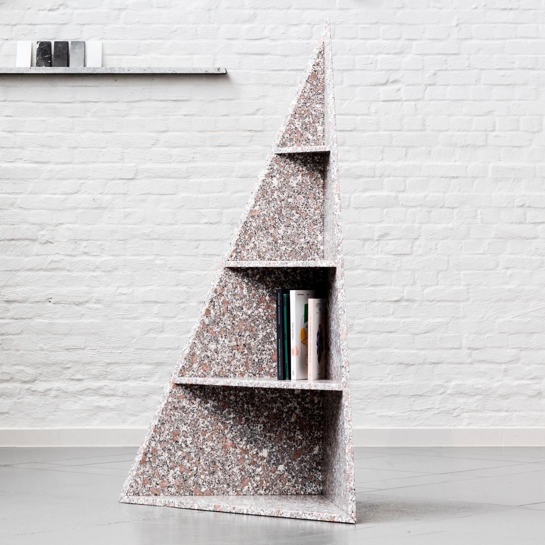 Display product Club Social from manufacturer Van den Weghe