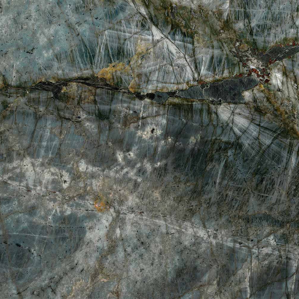 Labradorite 2