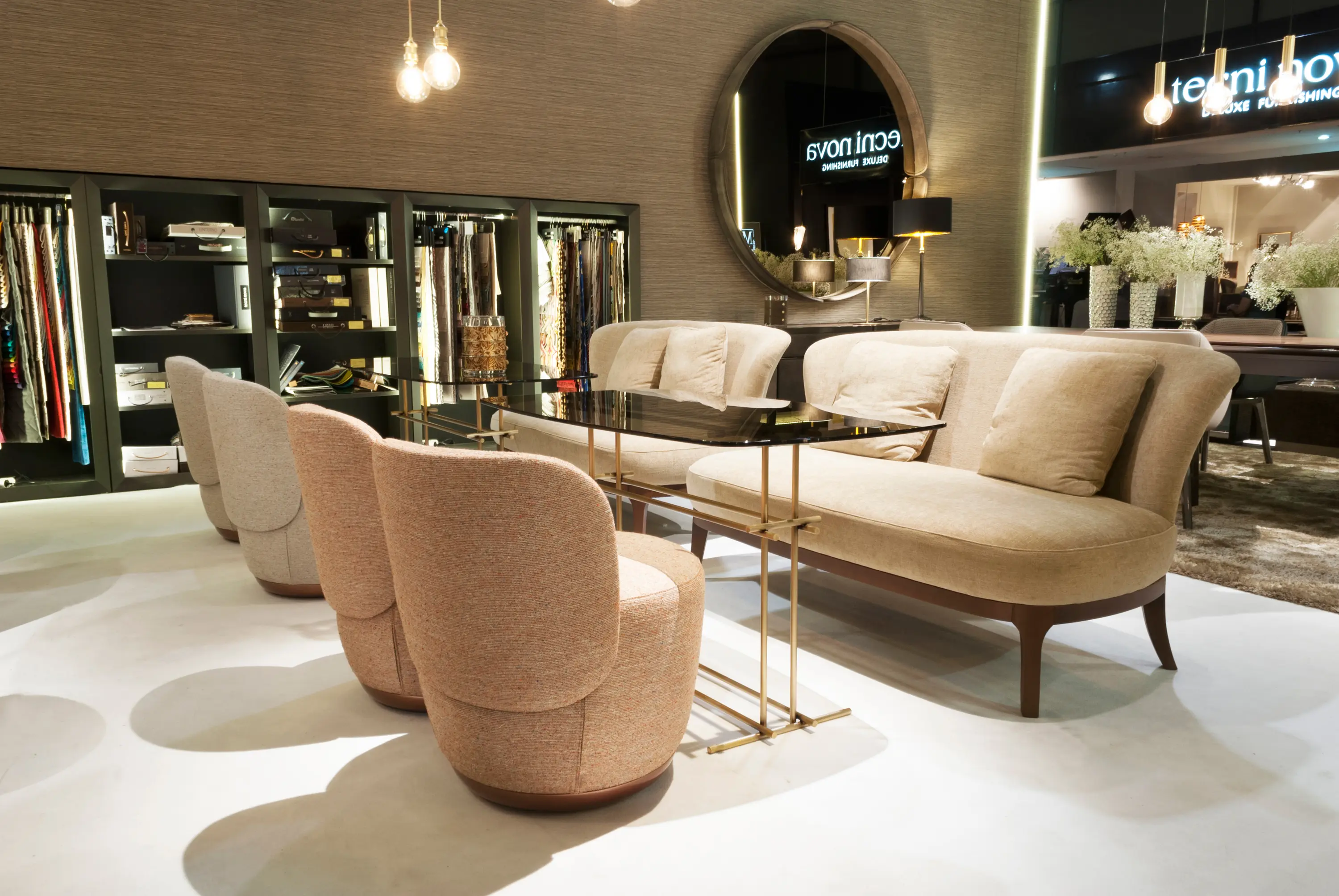 Tecni Nova - 1699 sofa