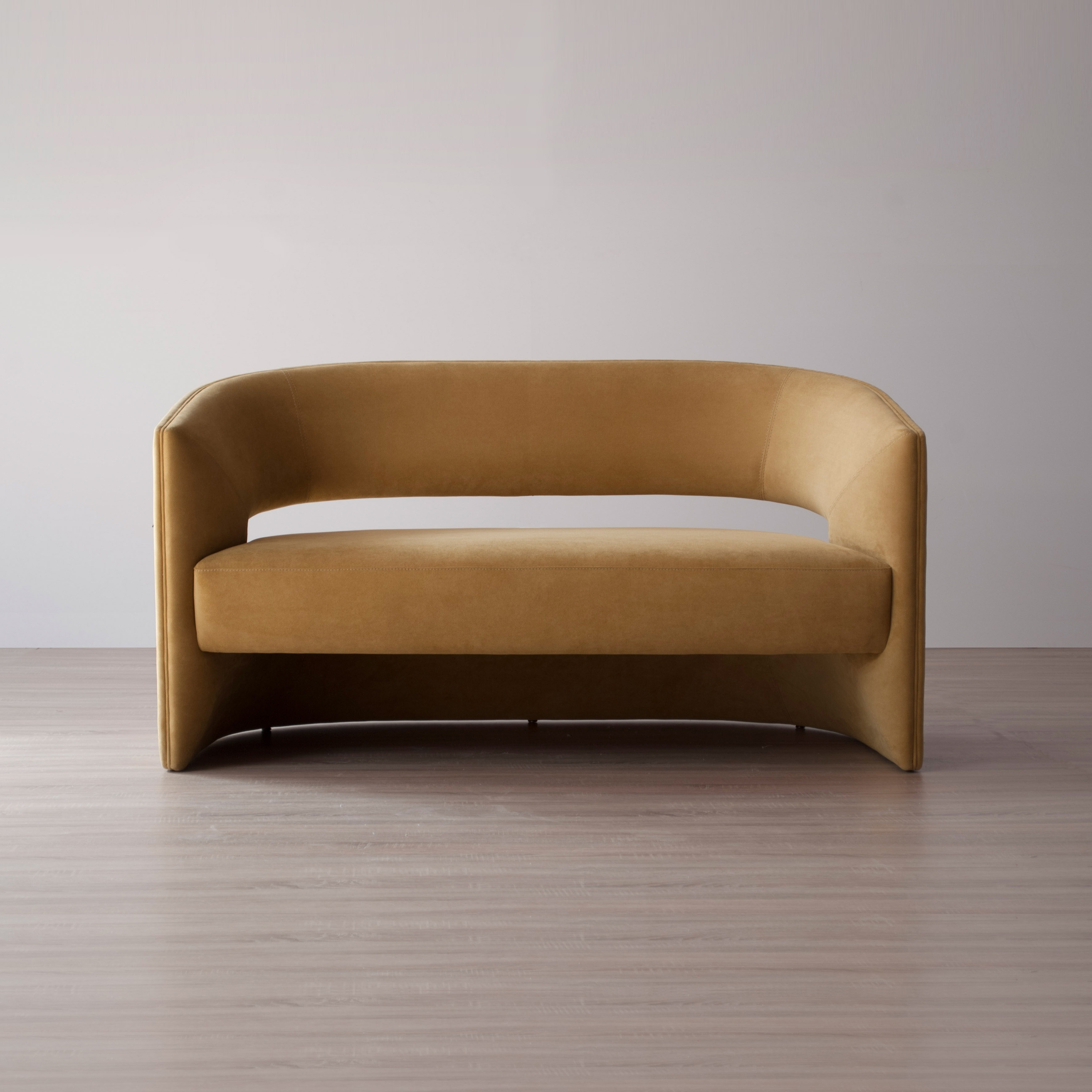 Display product 1728 sofa from manufacturer Tecni Nova