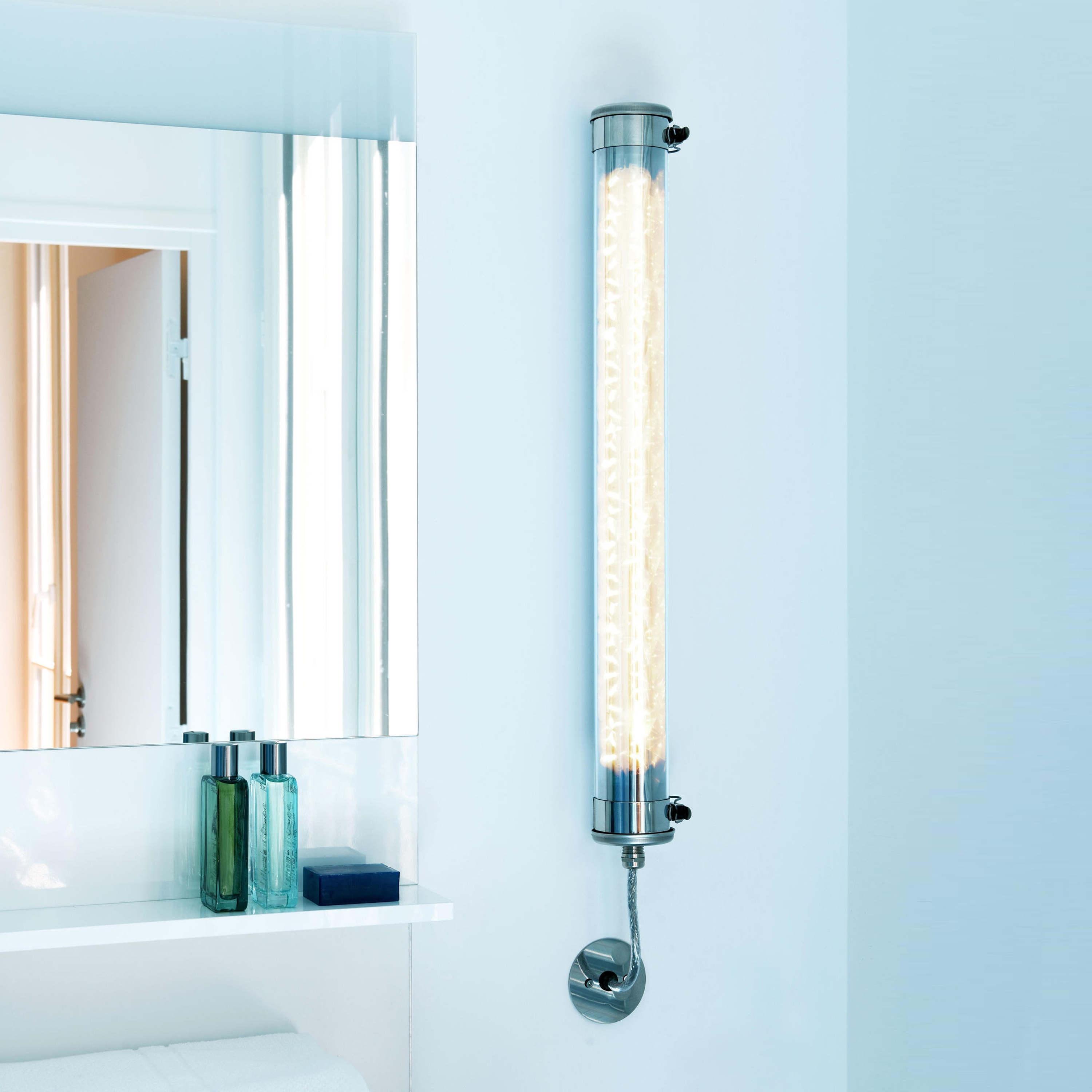 LÖ