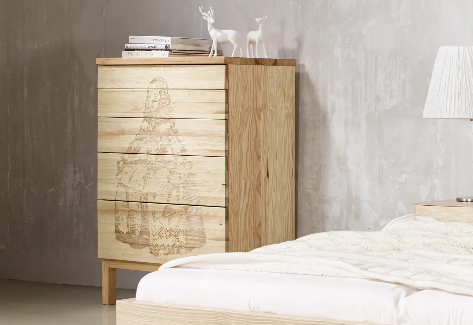 Sixay Furniture - SOLID chest of drawers