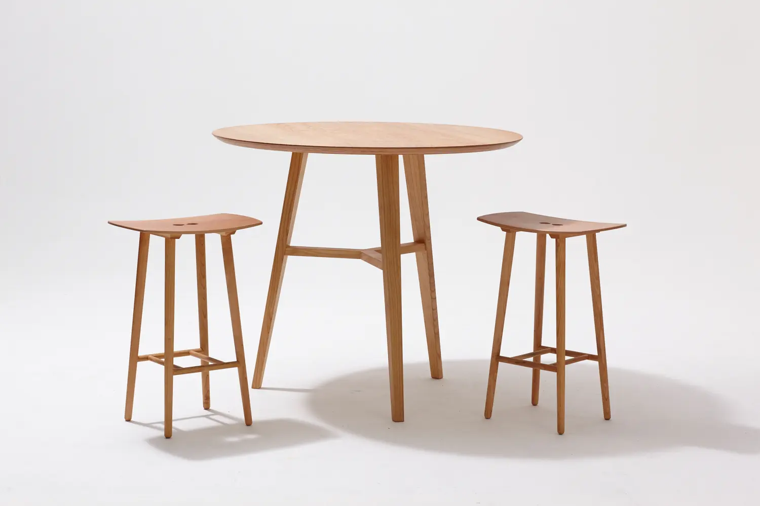 Sixay Furniture - FINN standing table