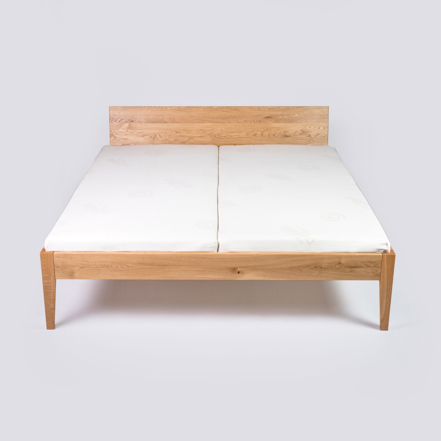 Display product EMILY bed from manufacturer Sixay Furniture