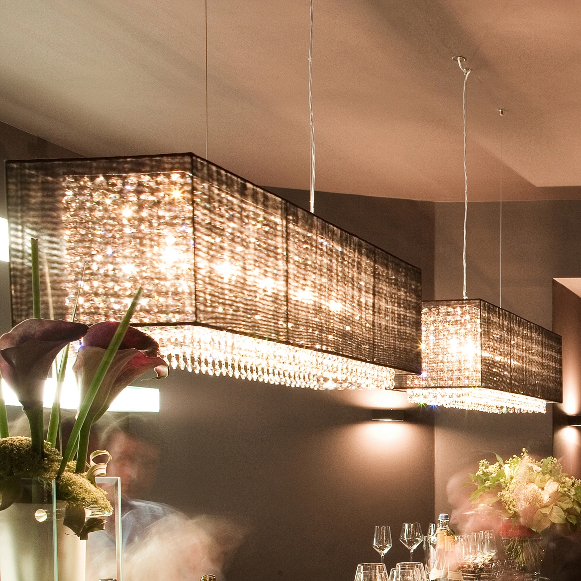 Mostra il prodotto Scarlett Square 100x30x26+2 del produttore Windfall