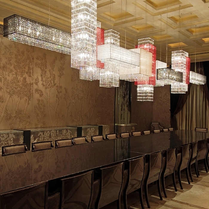 Mostra il prodotto Scarlett Bespoke Dining del produttore Windfall