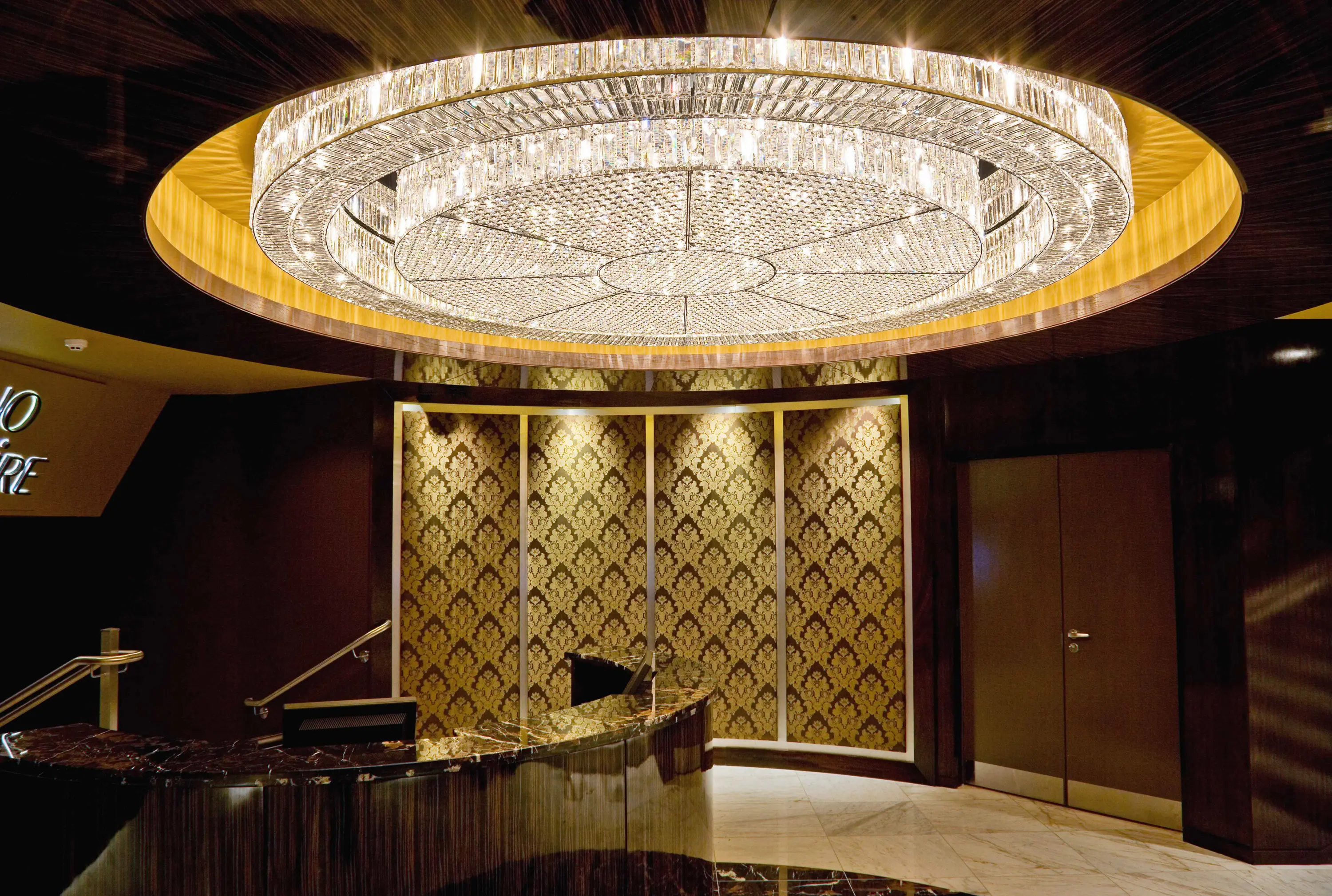 Windfall - Bespoke Chandelier "Casino"