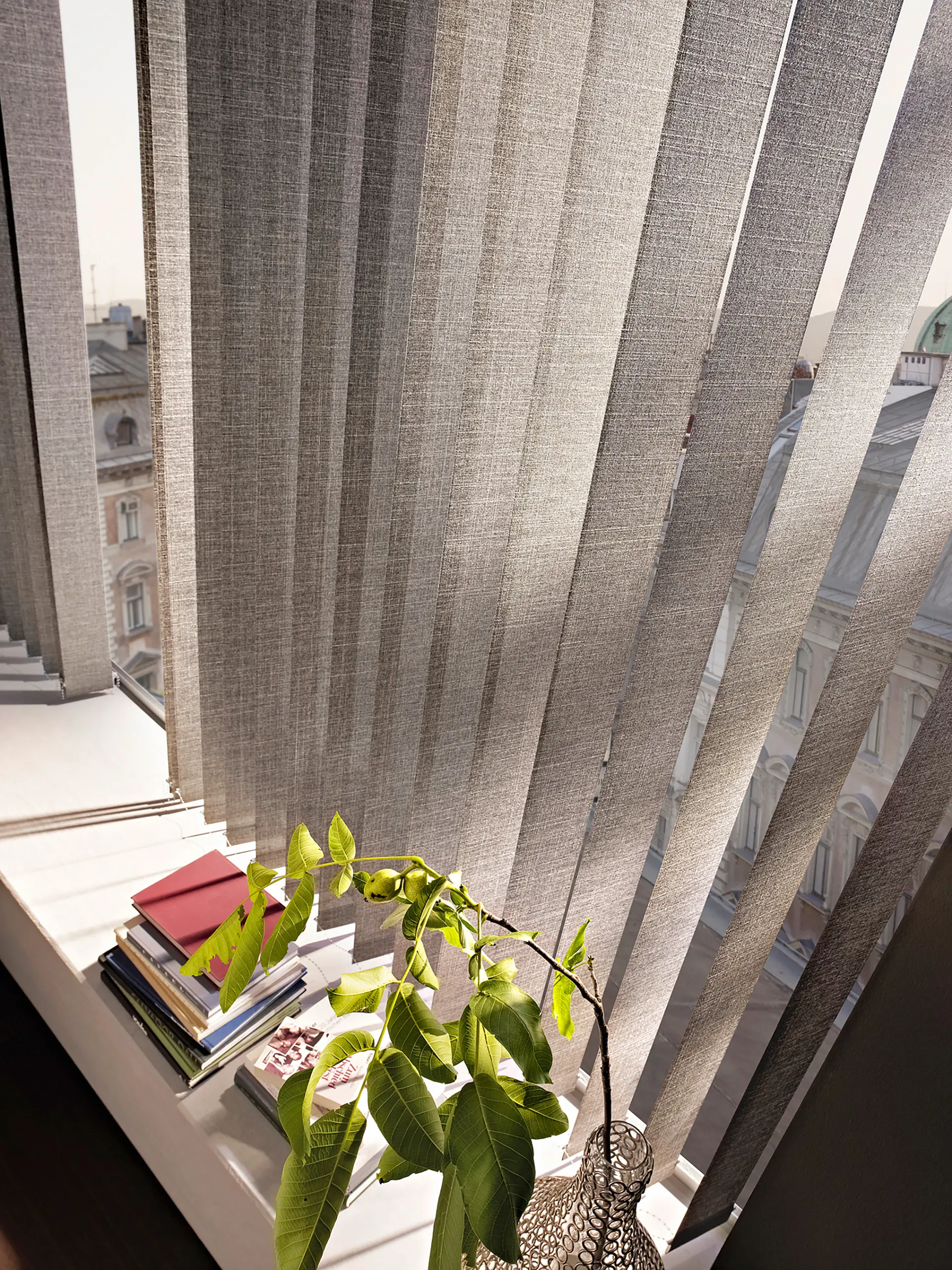 LEHA - Vertical Blind | VJ010-E
