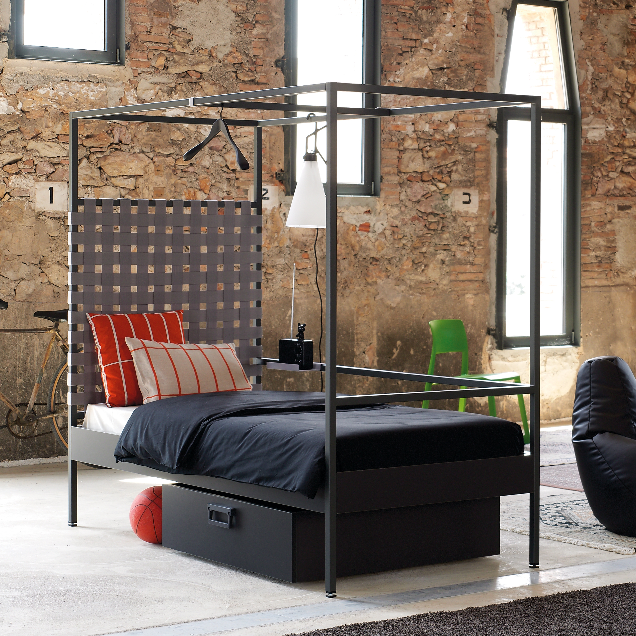 Afficher le produit Nook 24 du fabricant JJP Muebles