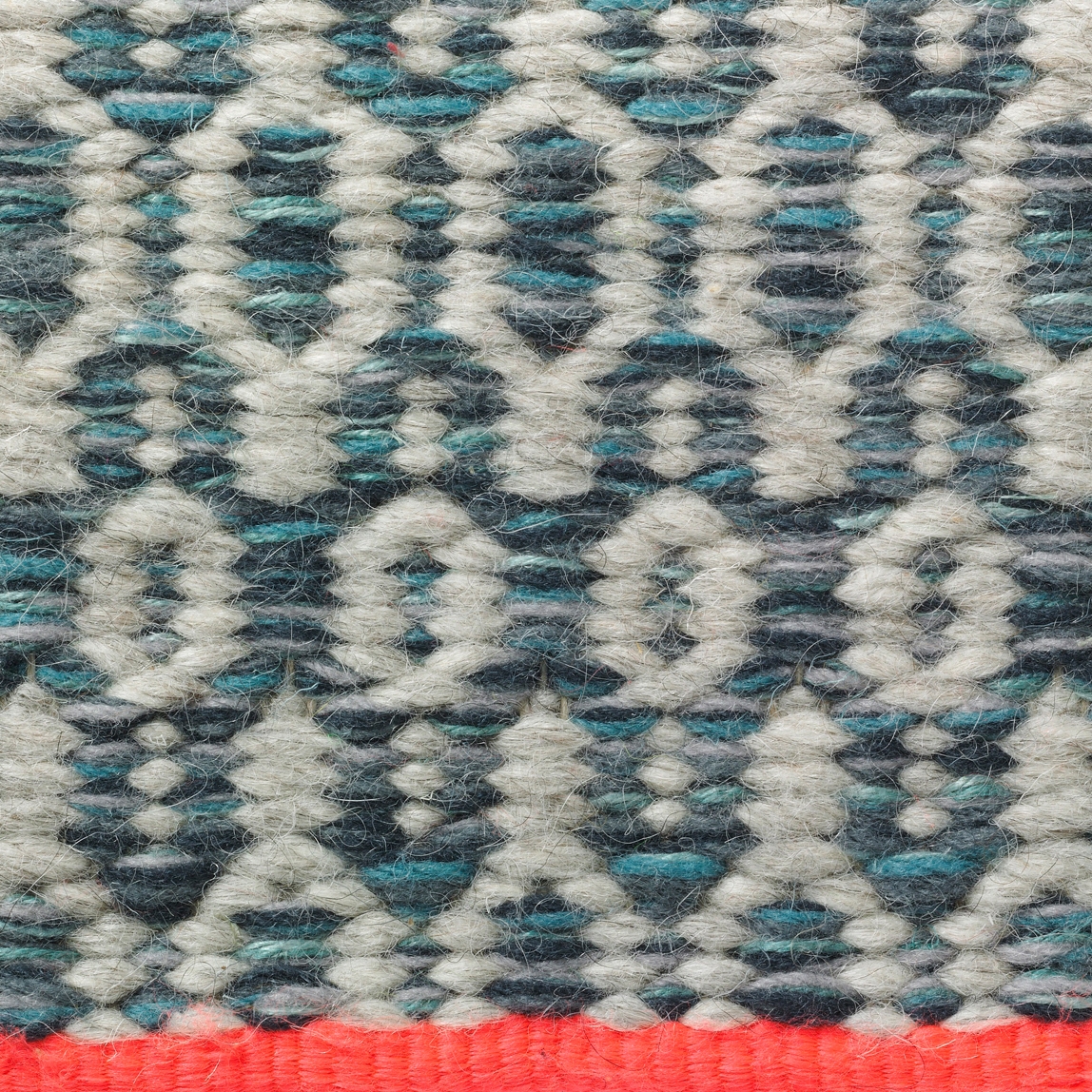 Display product Handwoven Flourescent Ending from manufacturer Ogeborg