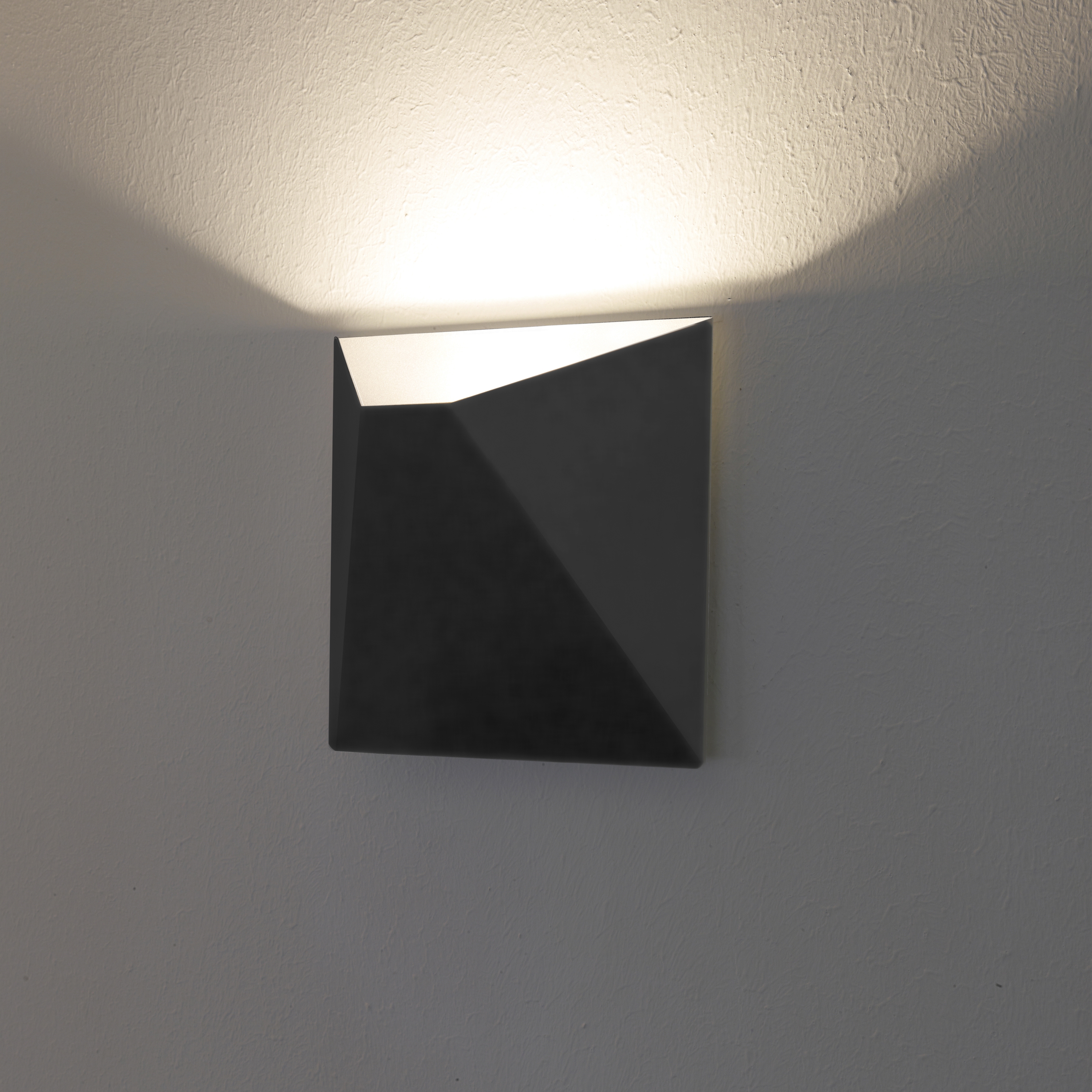 DESIGN - WALL LAMP