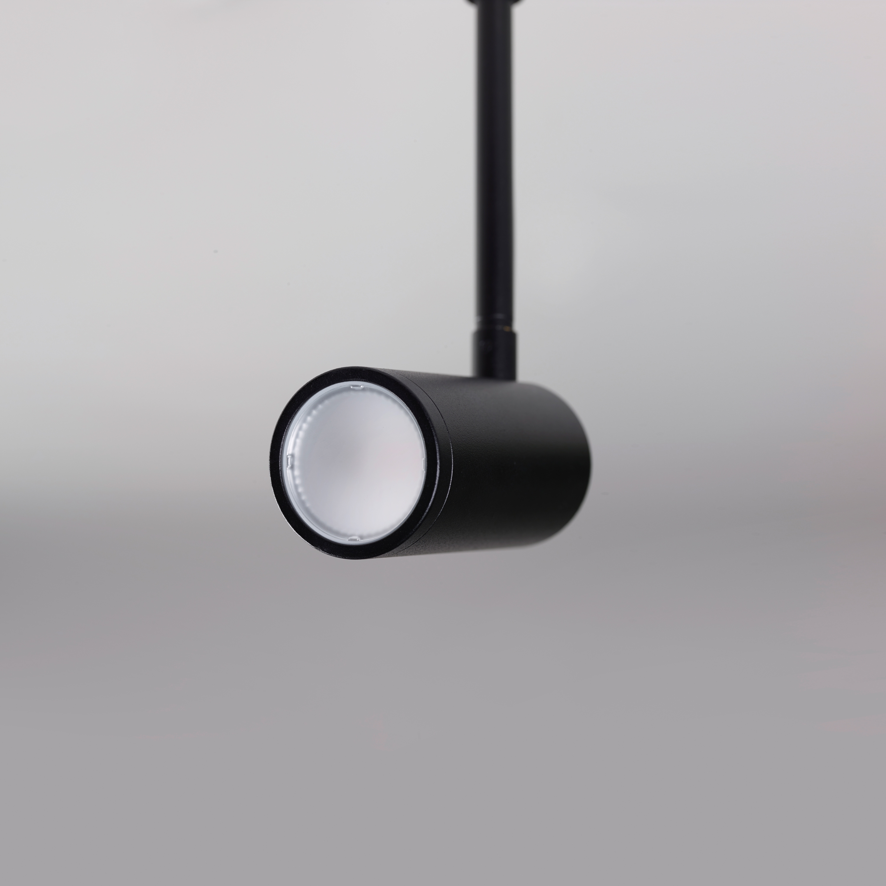 Produkt Newton Track 48 des Herstellers EGOLUCE anzeigen