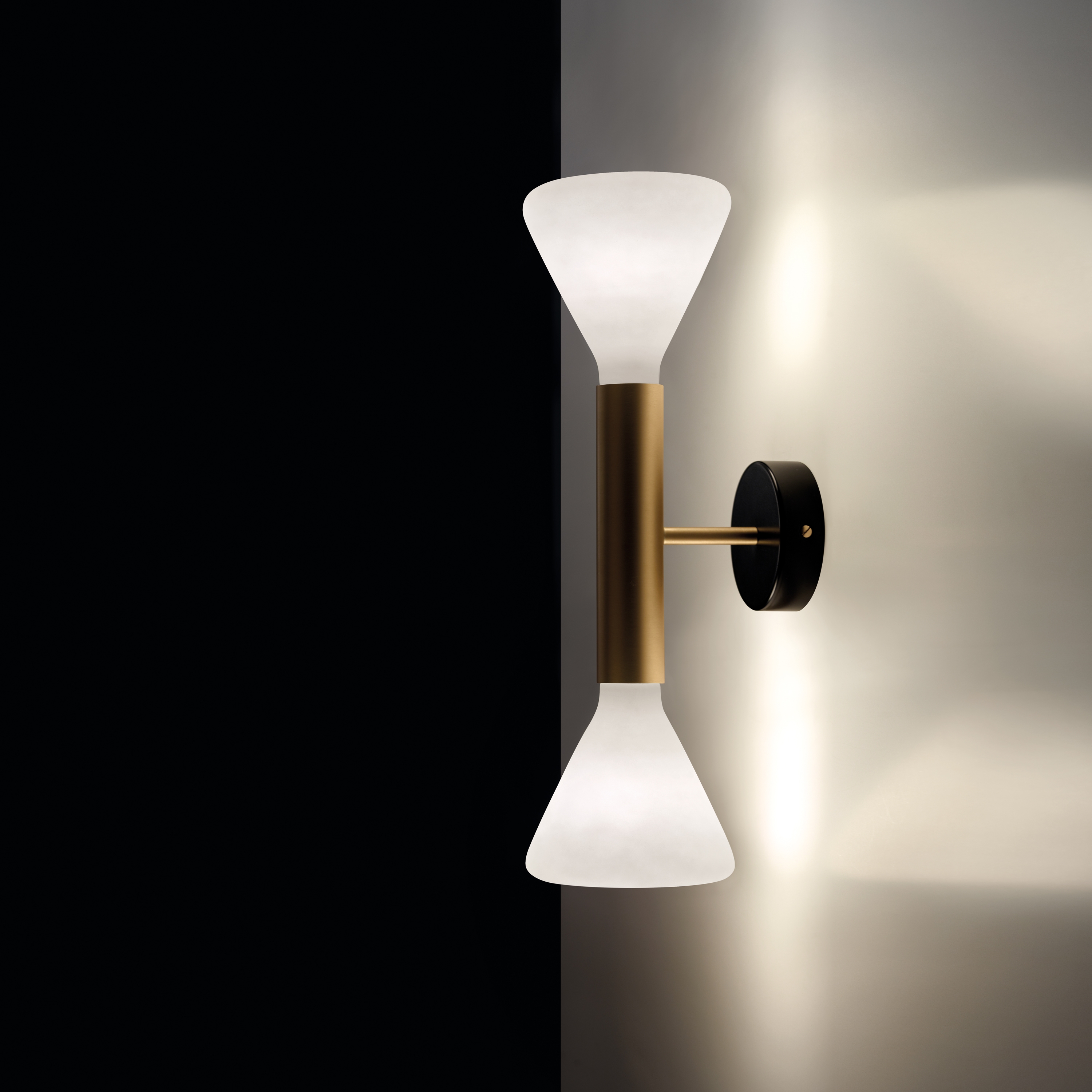 Display product Olim from manufacturer EGOLUCE