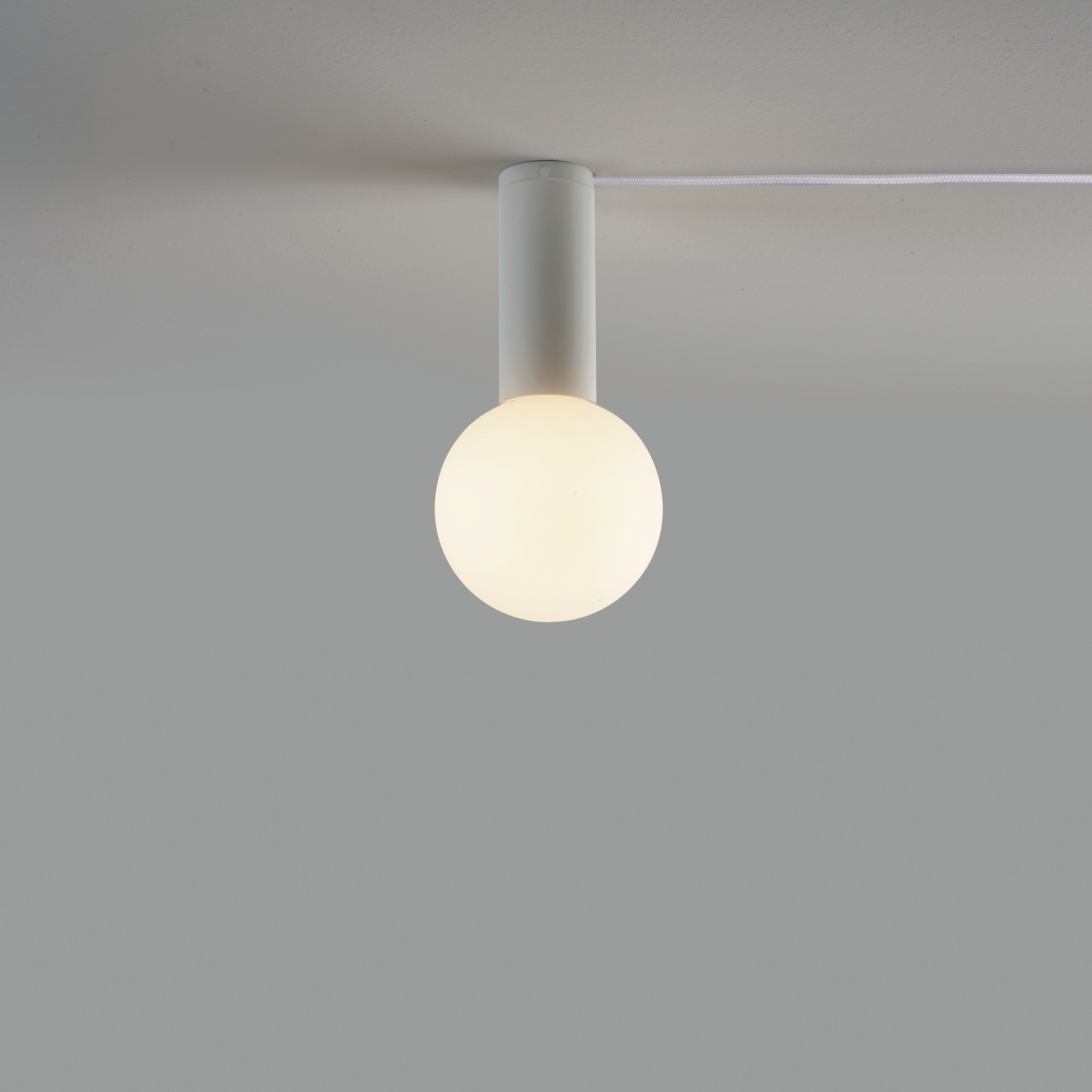 Produkt Edison System CEILING des Herstellers EGOLUCE anzeigen