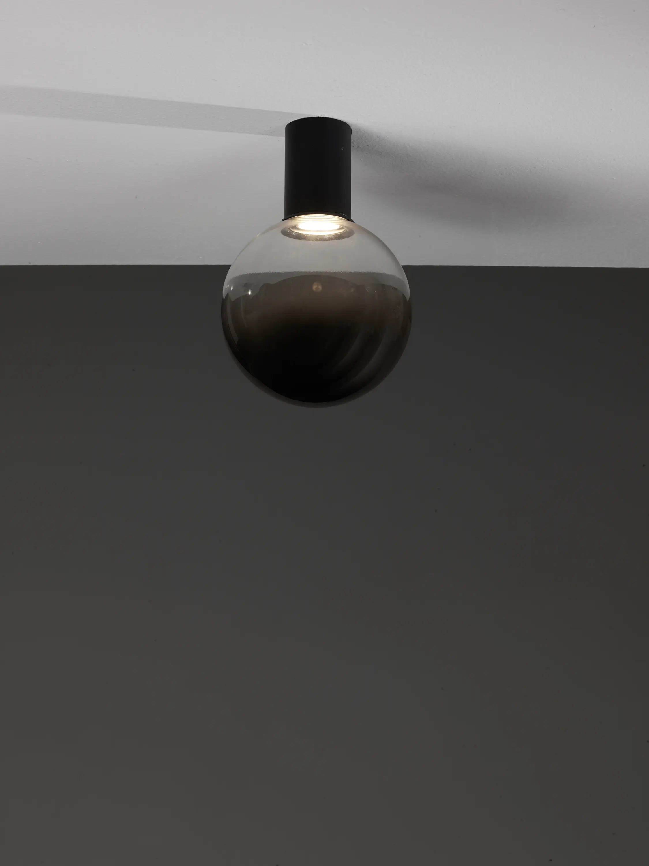 EGOLUCE - Blob