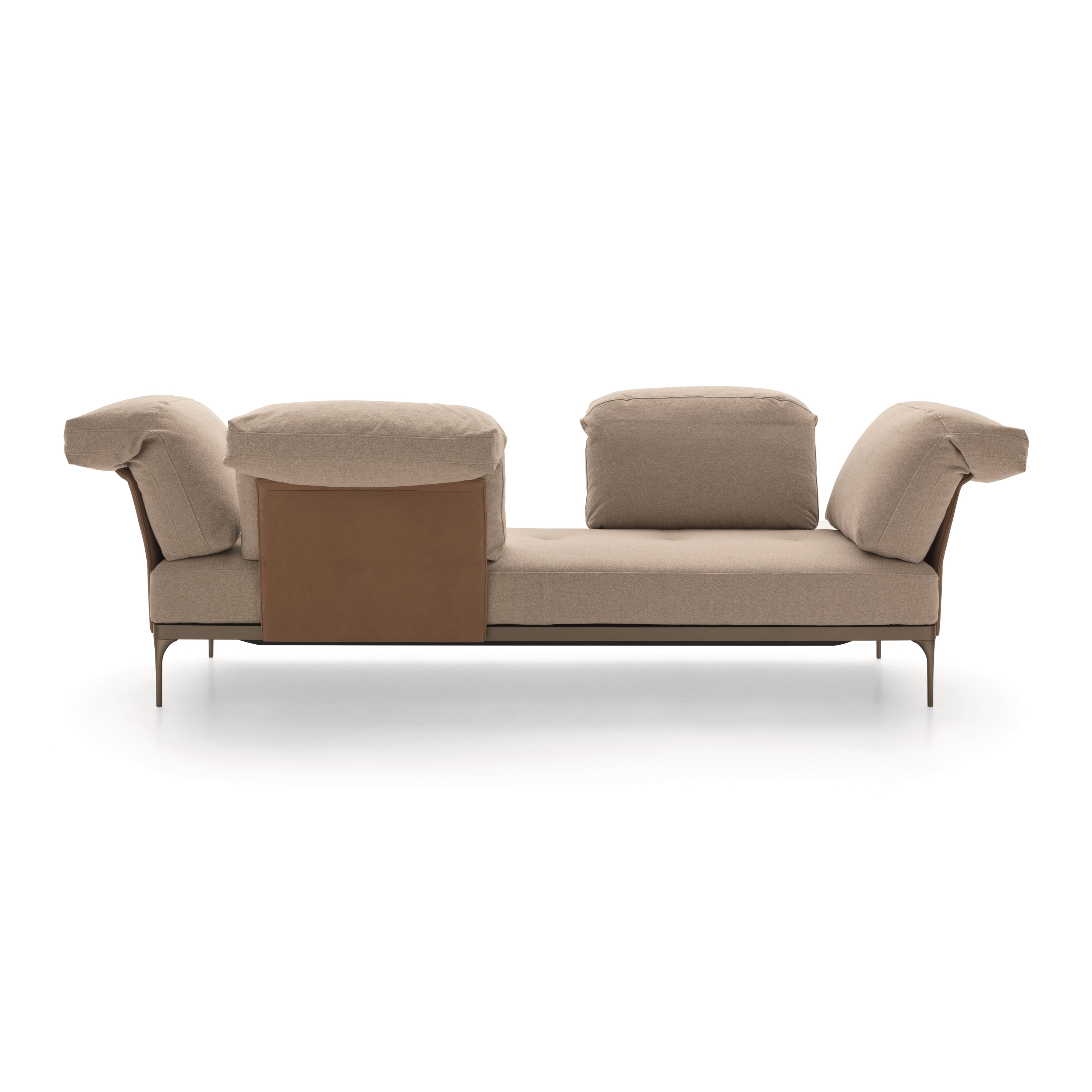 Display product Ada from manufacturer DITRE ITALIA