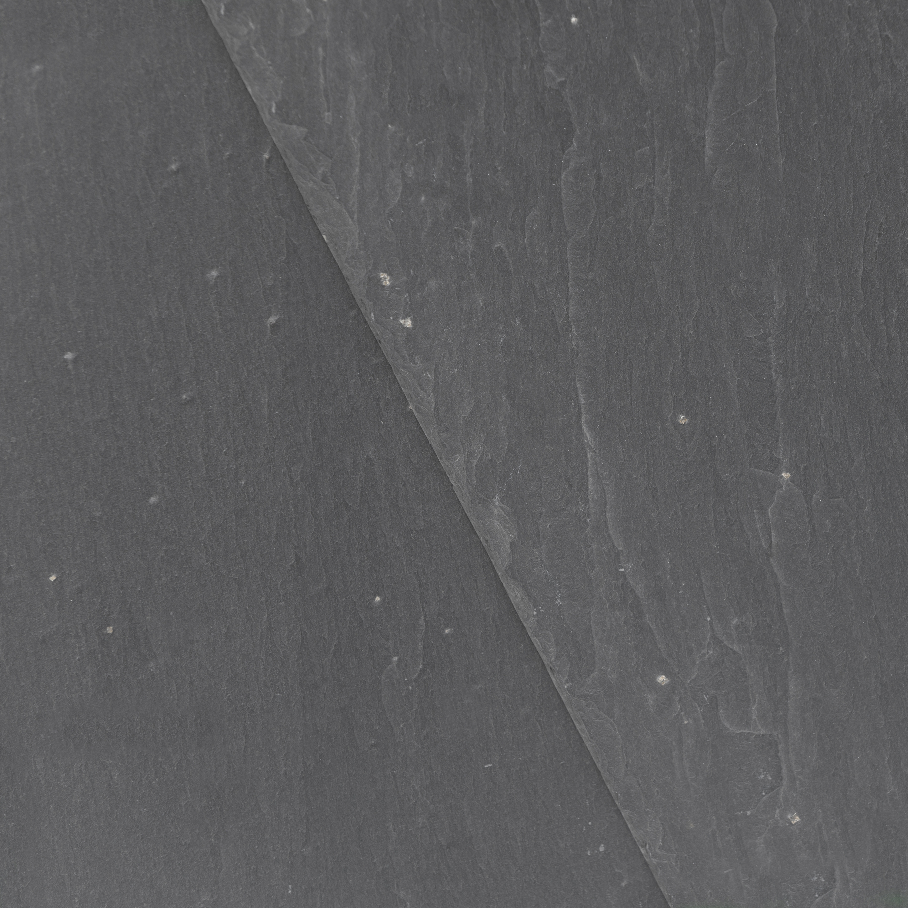 Display product CUPA 17 natural roof slate in blue black from manufacturer Cupa Pizarras