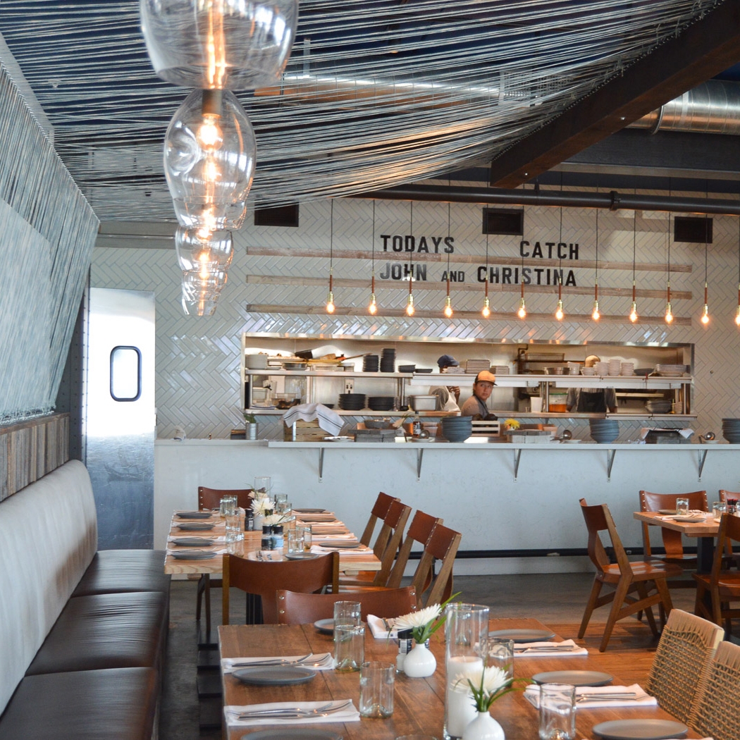 Mostra il prodotto Custom Seating del produttore BK Barrit