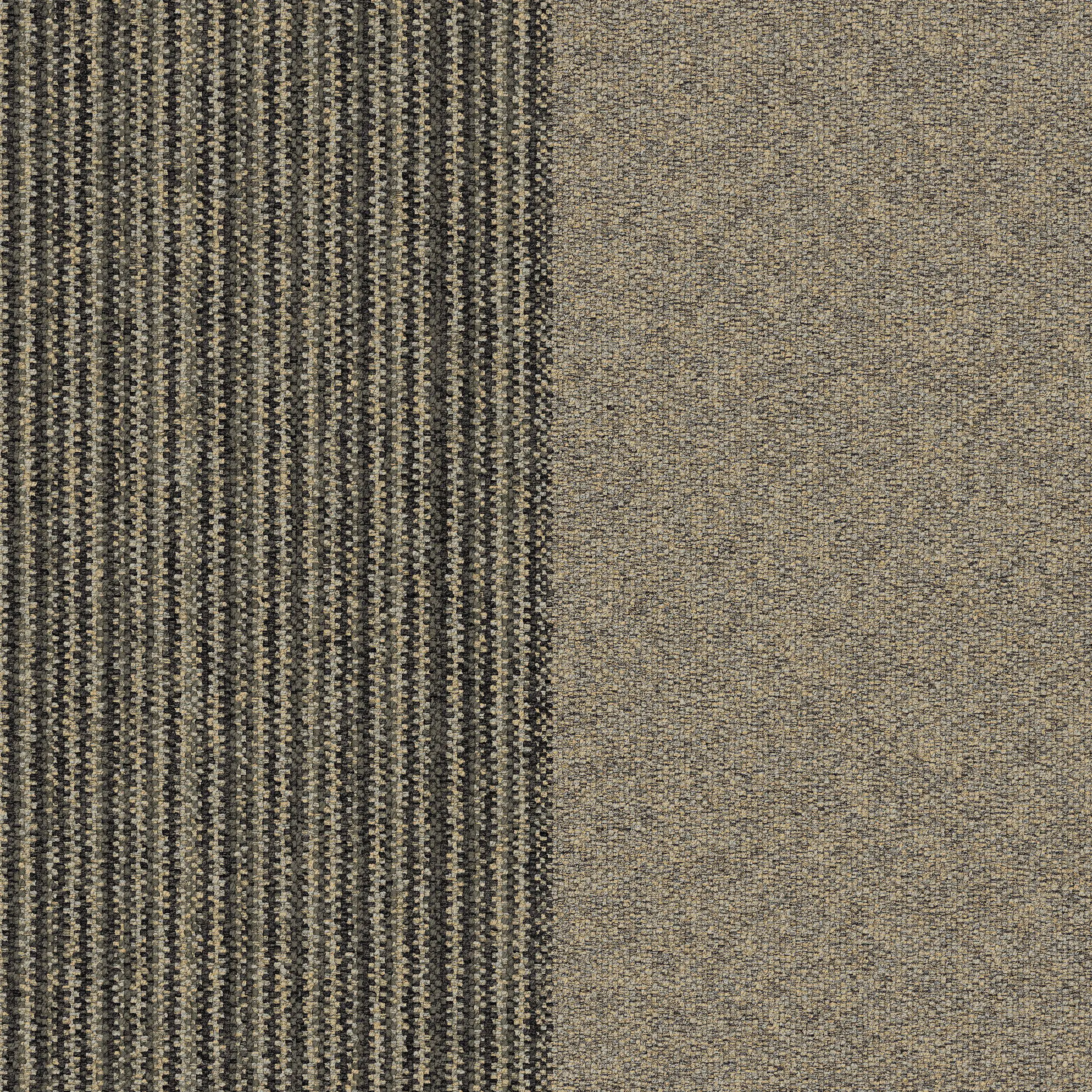Interface USA - World Woven - ShadowBox Loop Natural variation 1