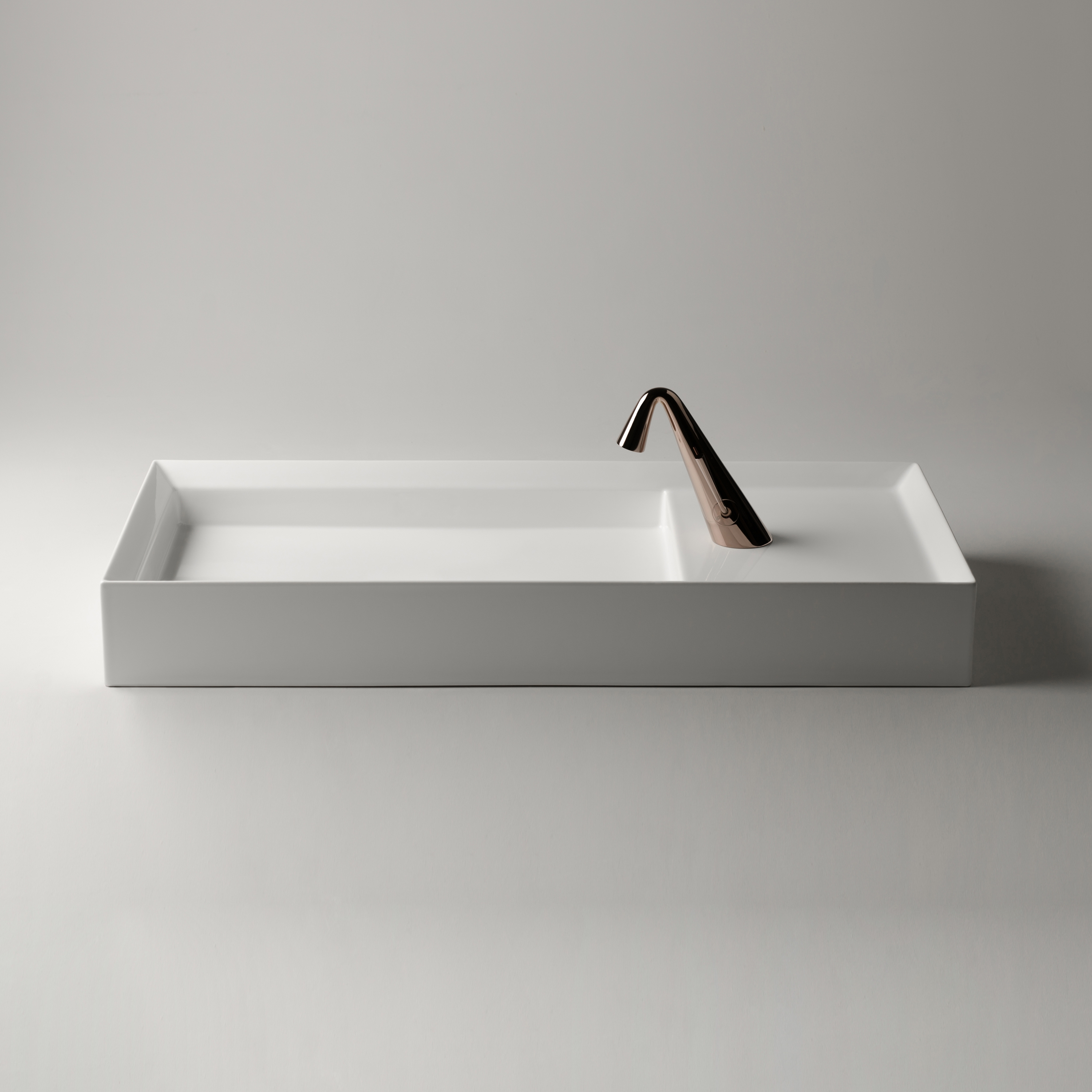 Produkt Cut Sink | 90 x 38 h12 | piano 27 des Herstellers Valdama anzeigen