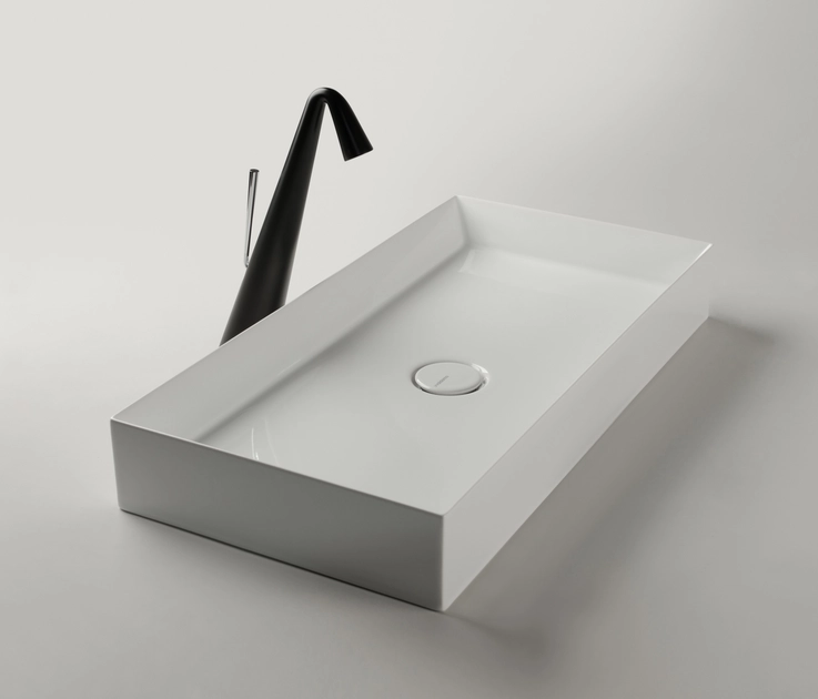 TRACK SINK | 70 X 35 H10 - Wash basins from Valdama | Architonic