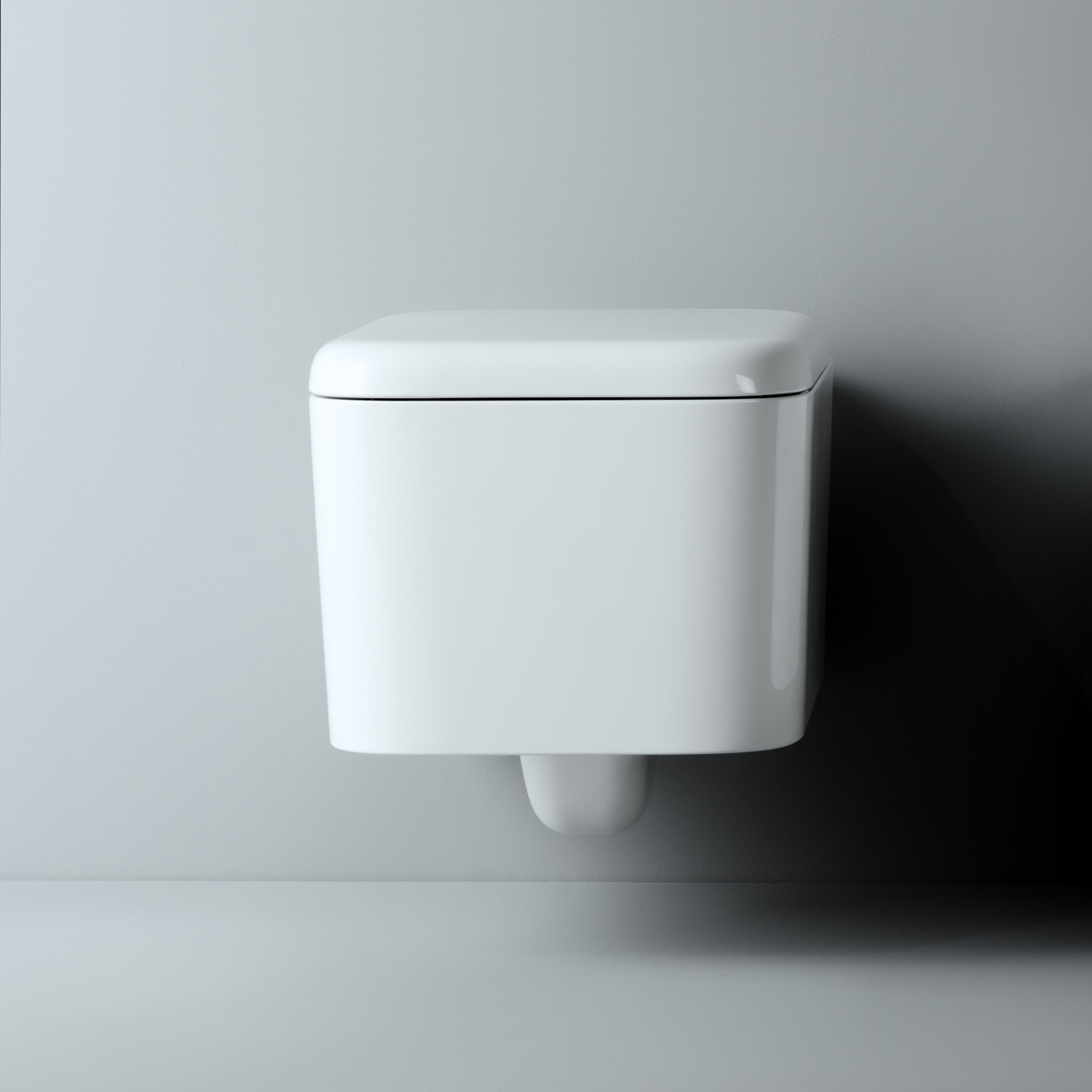 Mostra il prodotto Cameo WC | sospeso del produttore Valdama