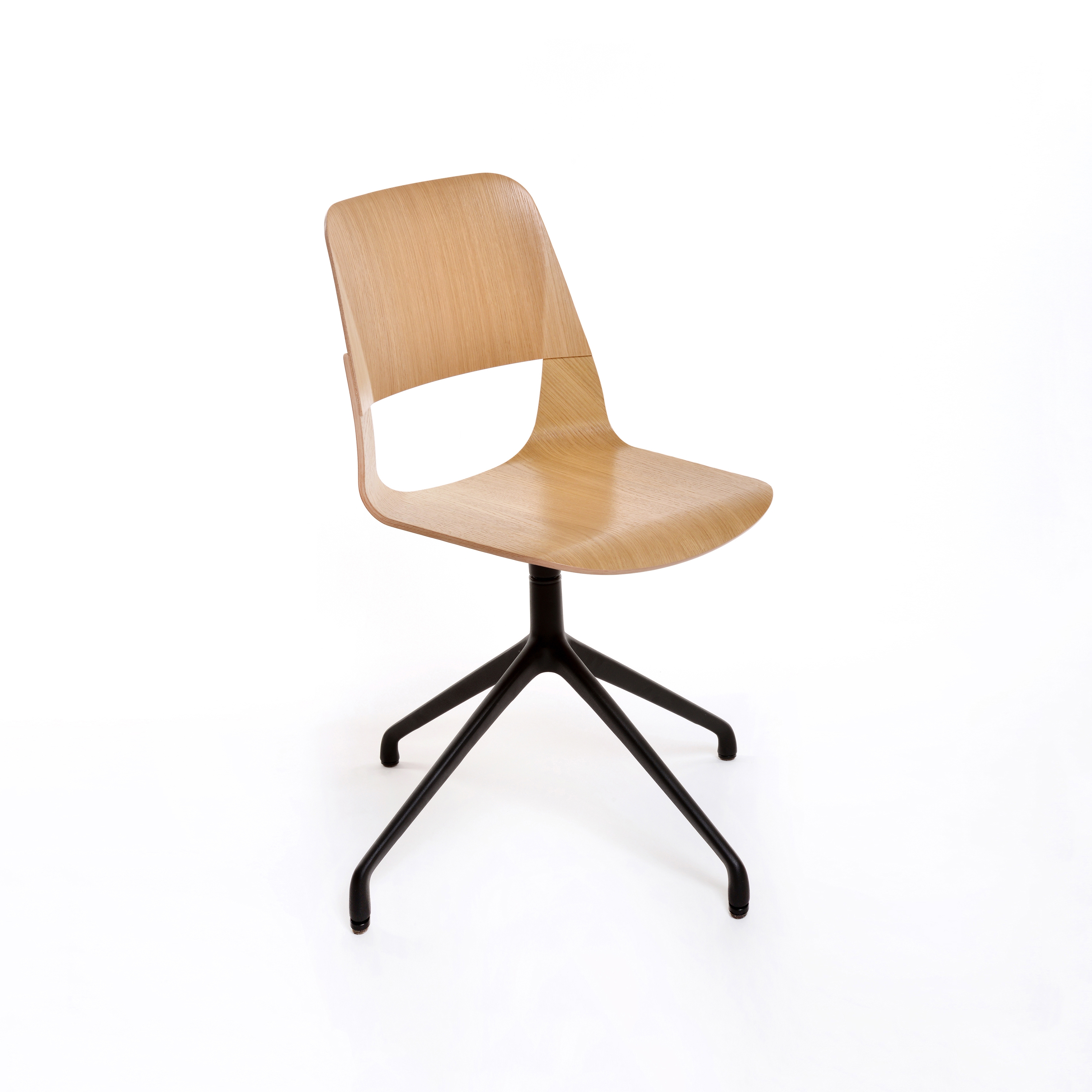Frigate Chair with swivel base