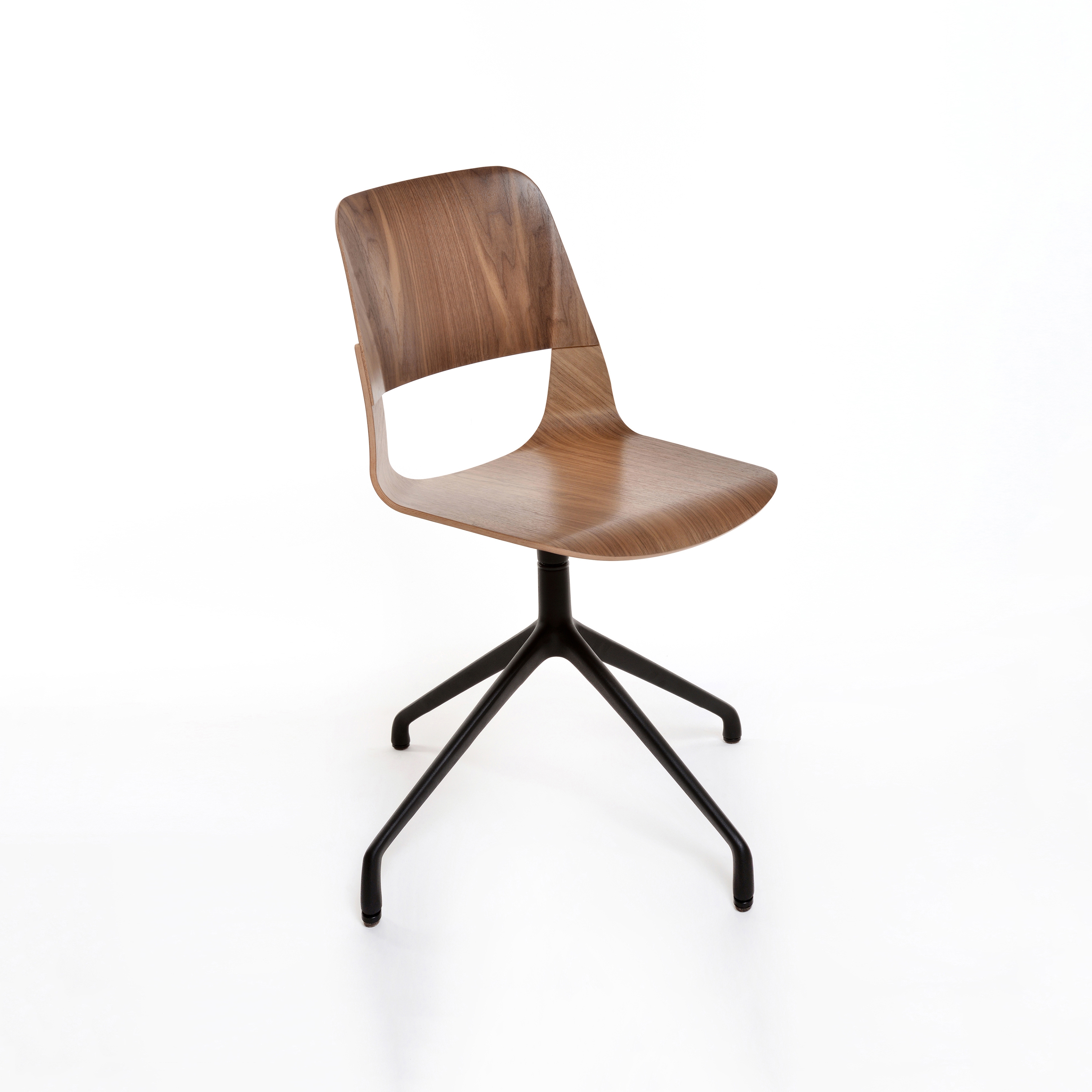 Frigate Chair with swivel base