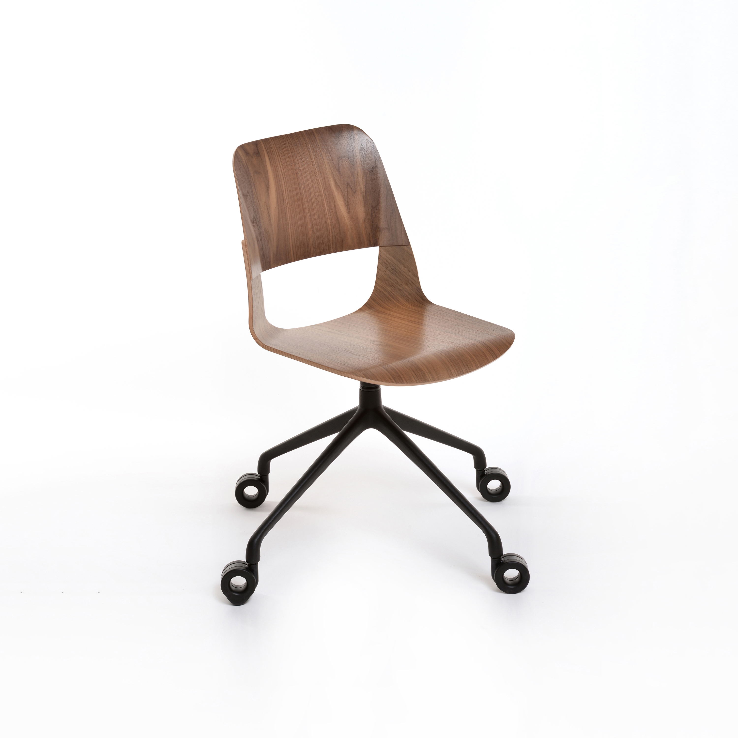 Frigate Chair with swivel base and castors
