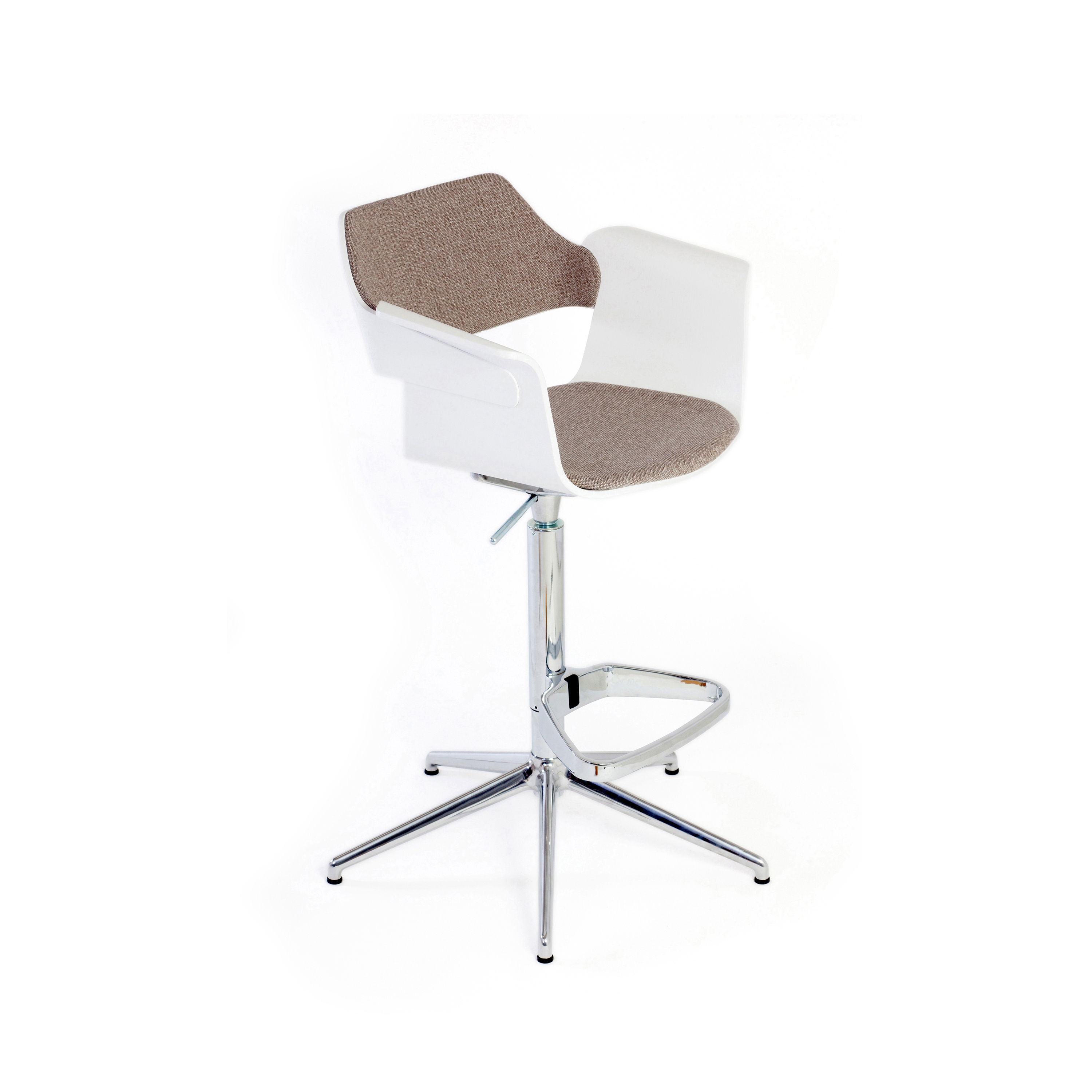 Flagship high armchair