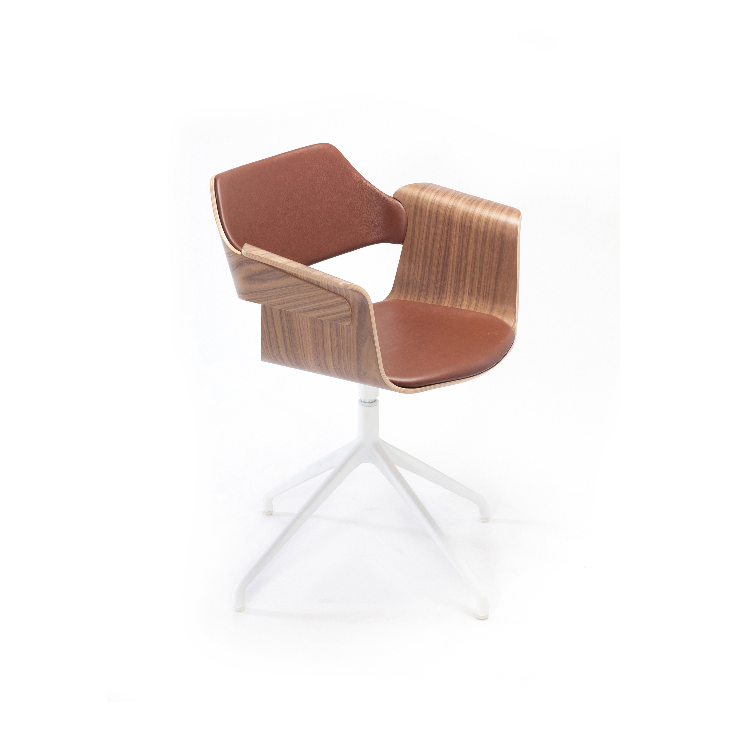 Flagship Armchair with swivel base