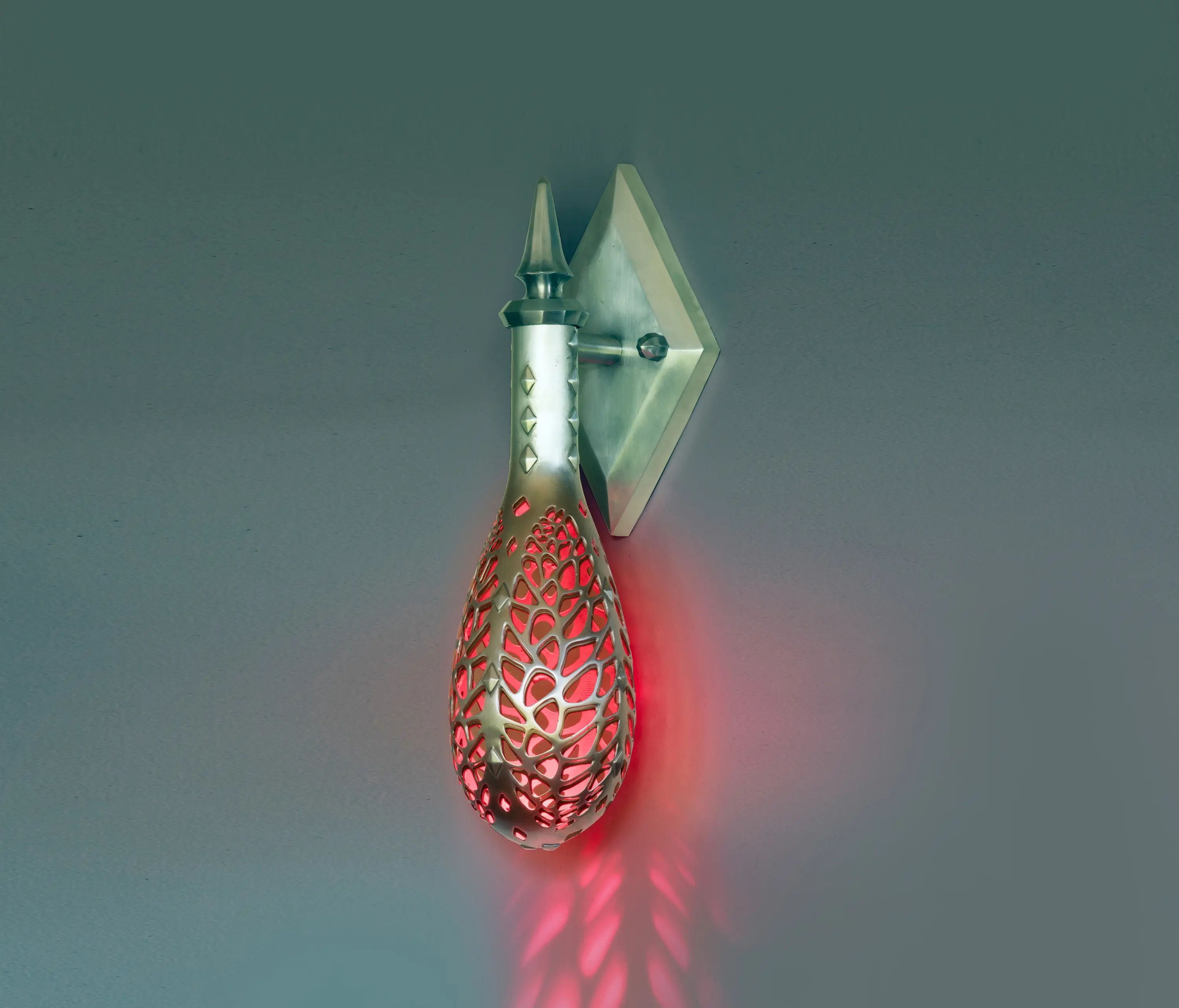 Martin Pierce Hardware - Dragon Egg Sconce