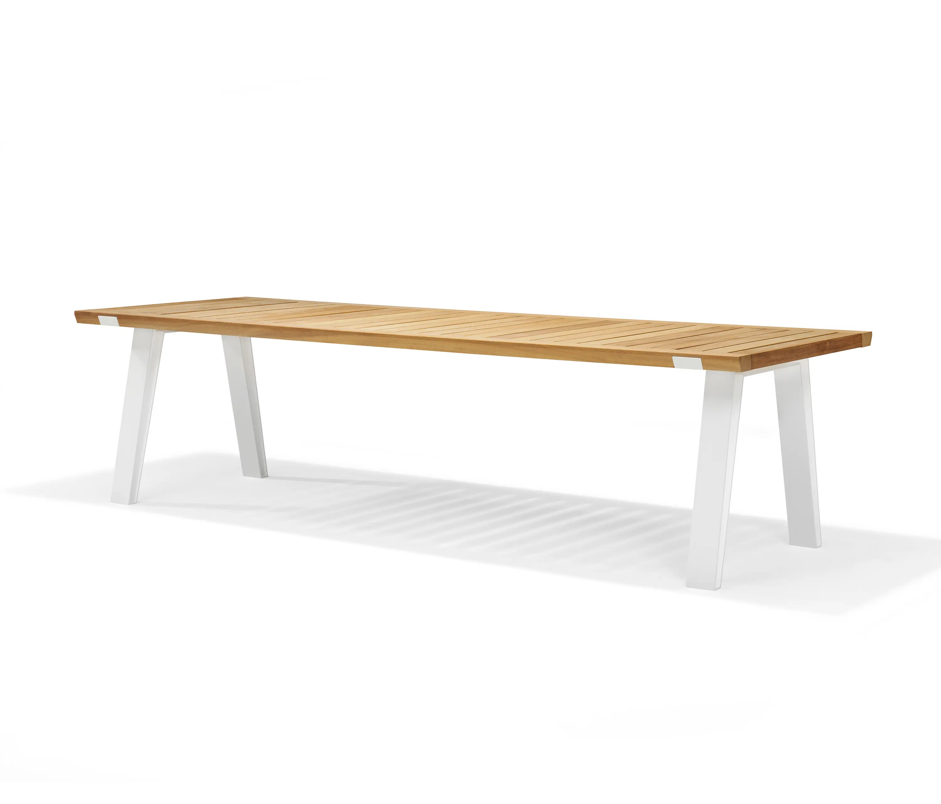 QLiv - Side-To-Side Oudoor Table