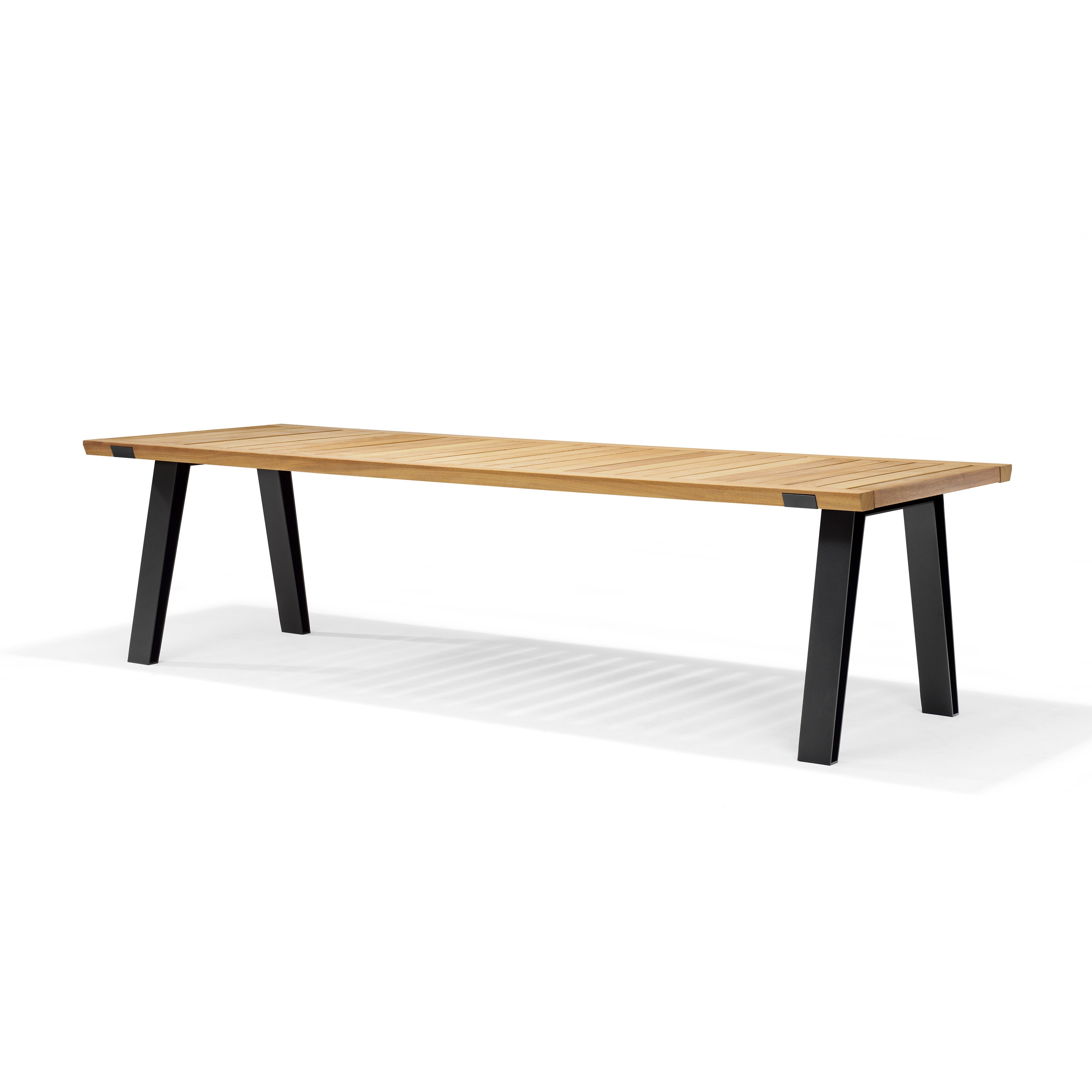 Side-To-Side Oudoor Table