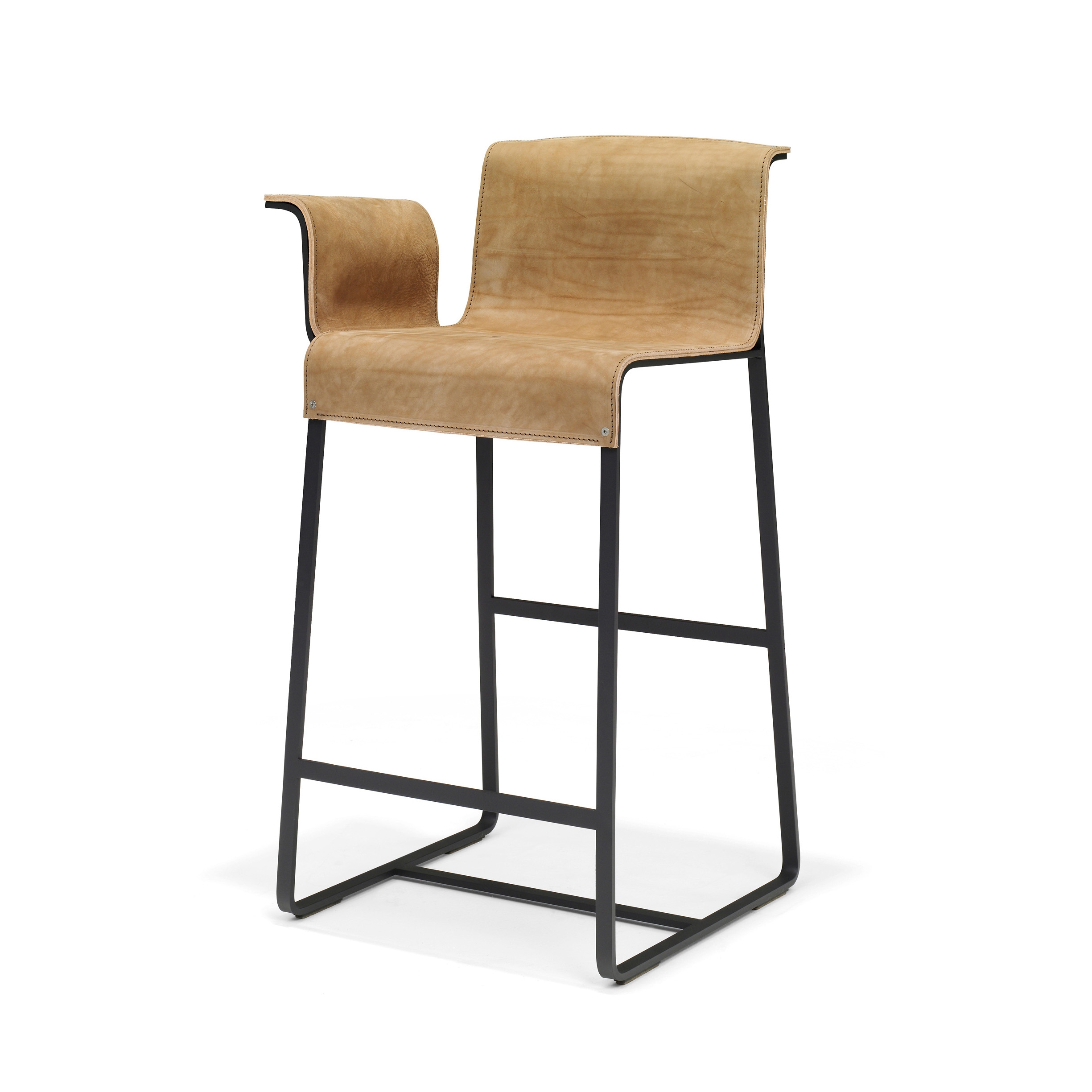 Display product Founded Counter Chair with one arm from manufacturer QLiv