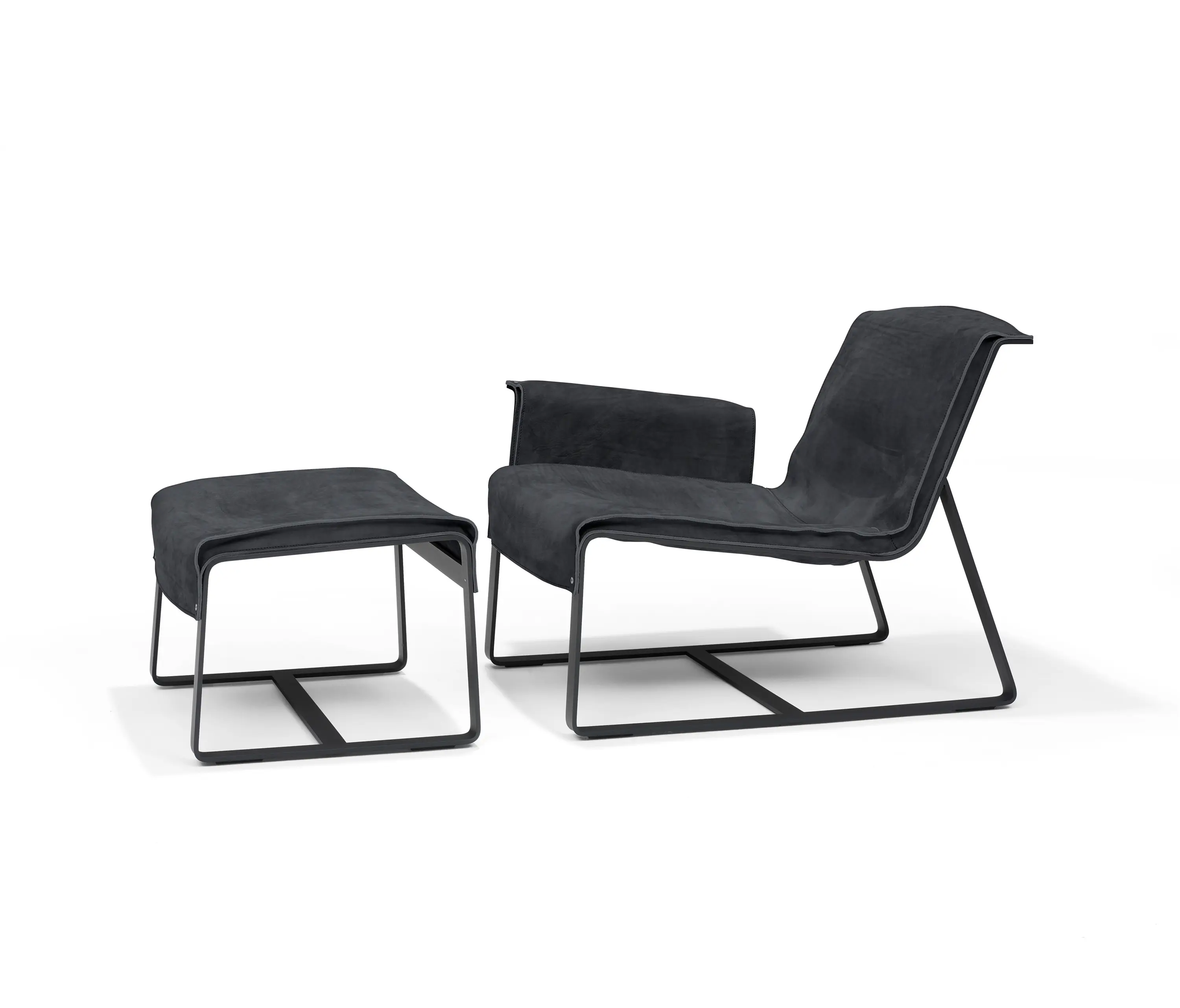 QLiv - Founded Lounge Chair with one arm